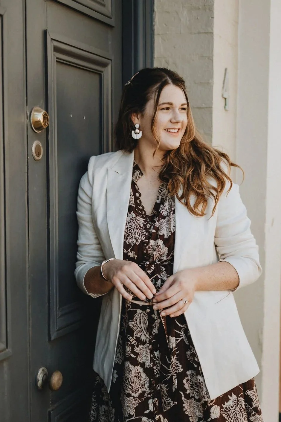 Georgia of Coralee Creative is a Brand & Web Designer and Copywriter, specialising in marketing for interior designers across Australia