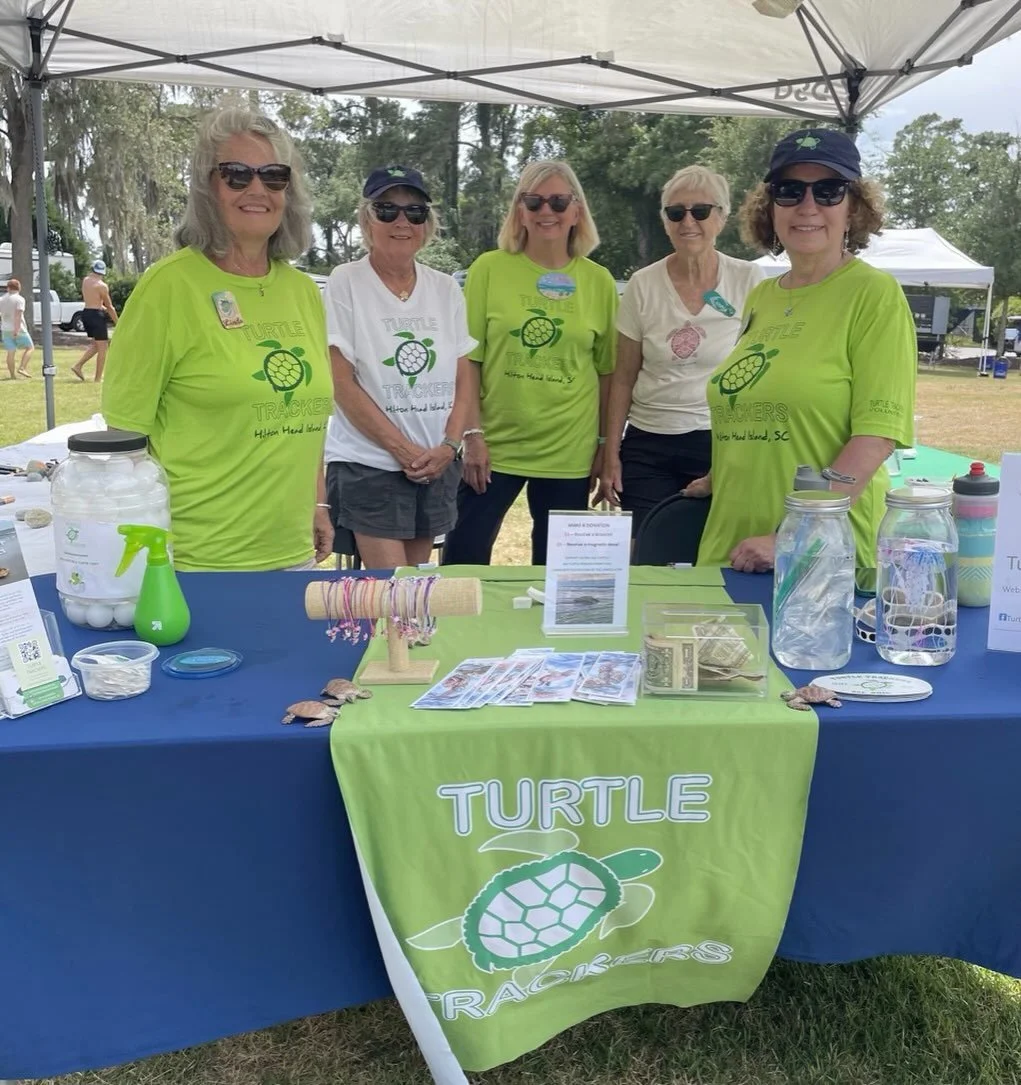 Over Memorial weekend, N.E.S.T. Turtle Trackers volunteers visited the Hilton Head National RV Resort for the first time ever to provide a learning station. The learning station was staffed by five volunteers from Margaritaville: Linda, Joan, Chris, 