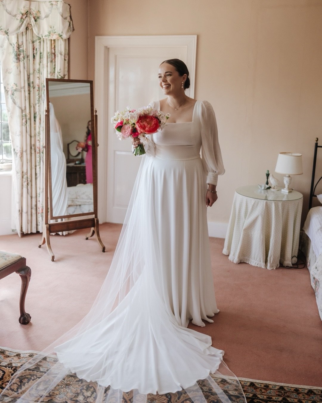 A moment for Lucy 🫶🏼

Dress @jesuspeiroofficial 
Hair &amp; MUA @margotandlace 
Florist @theunwalledgarden 
Video @onefinedayfilmsuk 
Marquee @bisleymarquees 
Coordinator @hollyandrebeccaweddings