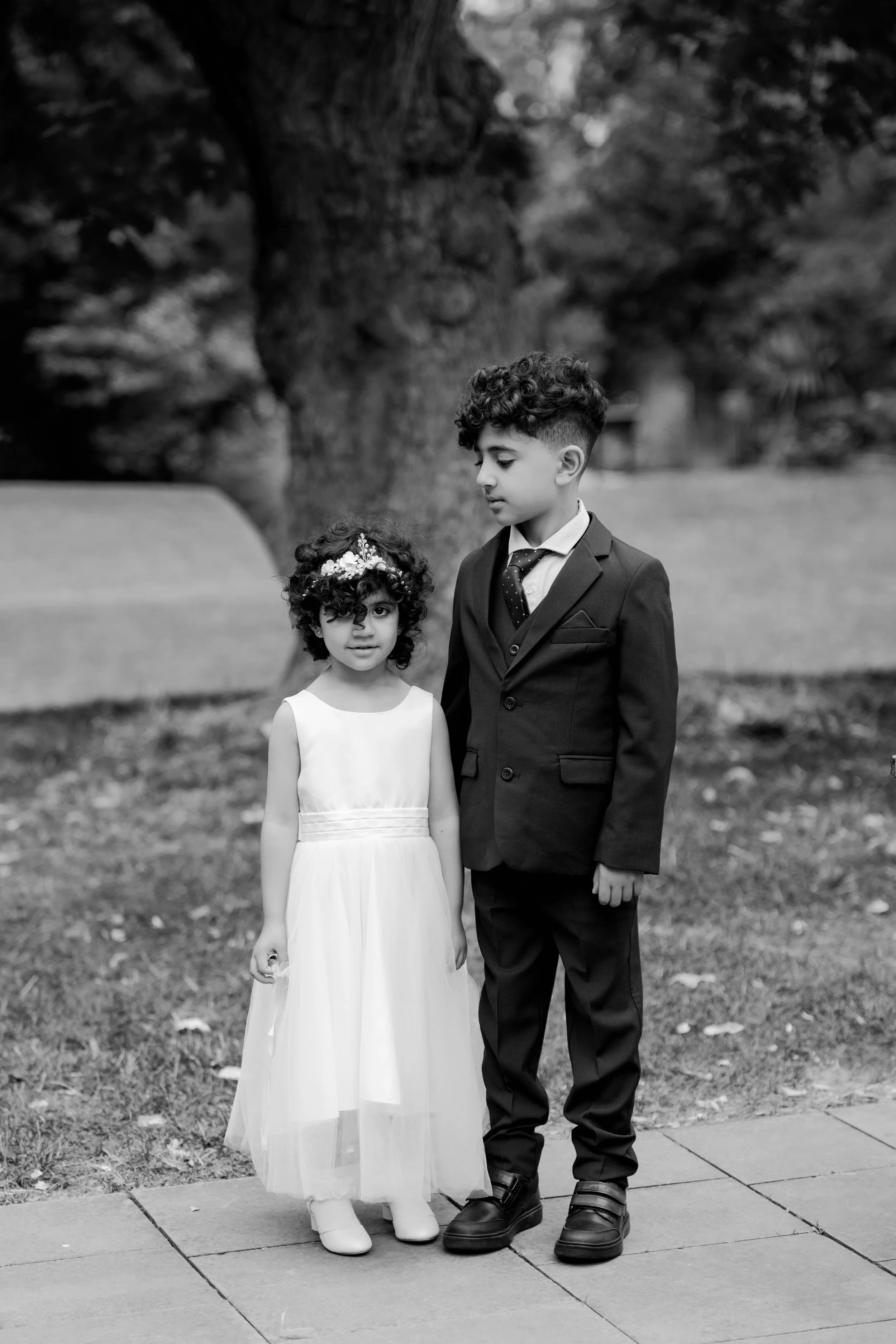 yasminandjames - bw-23.jpg
