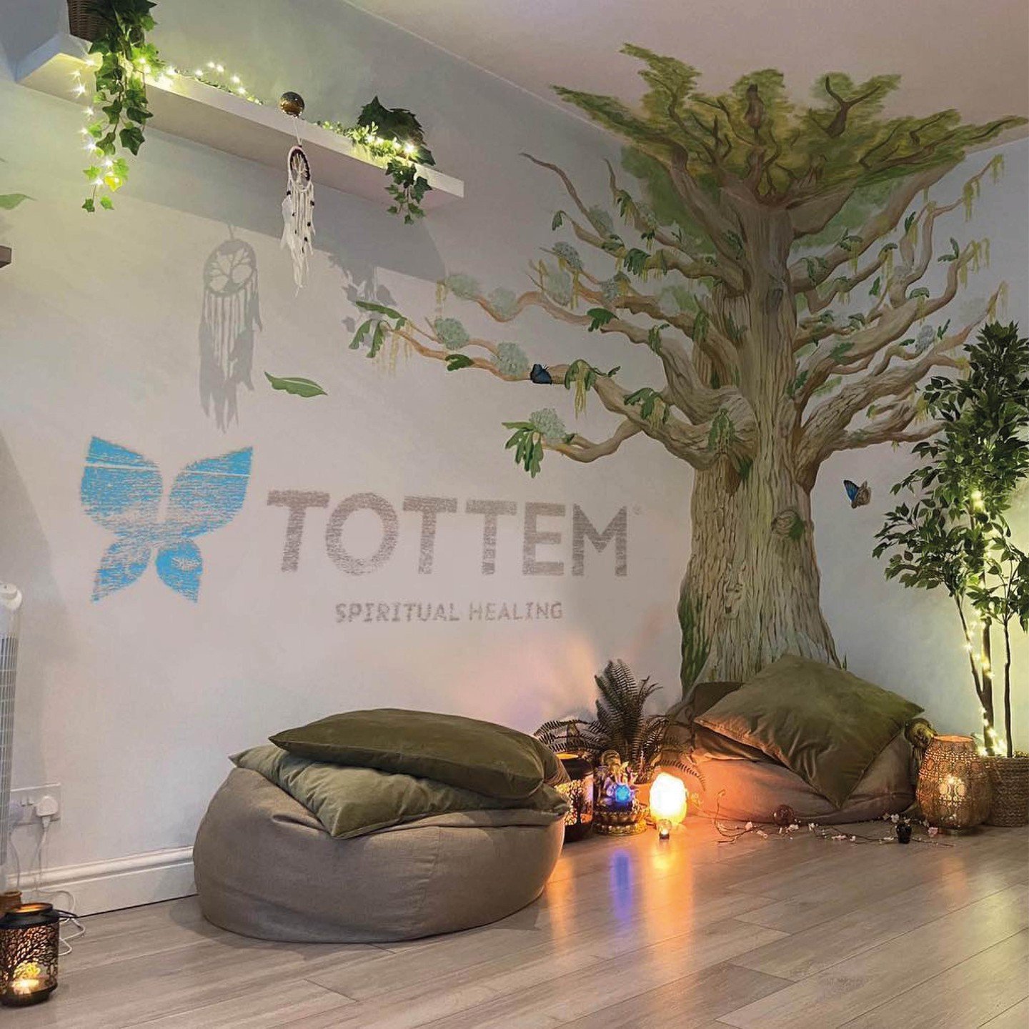 Throwback to the branding we created for @tottemhealing ! 🦋

DM us if you want to speak about your brand!

#HealingBrand #BrandingAgency #BrandDesign #HealingBranding #HolisticHealing