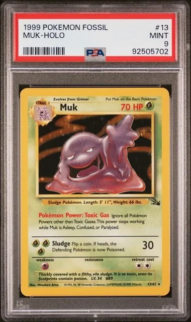 GRADED 9.0 HOLO Muk - Fossil #13 of #62