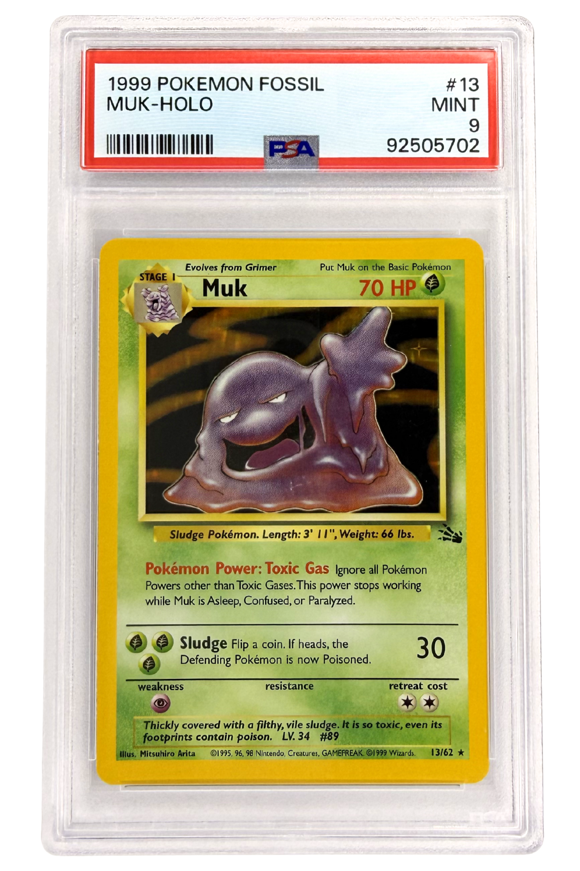 GRADED 9.0 HOLO Muk - Fossil #13 of #62
