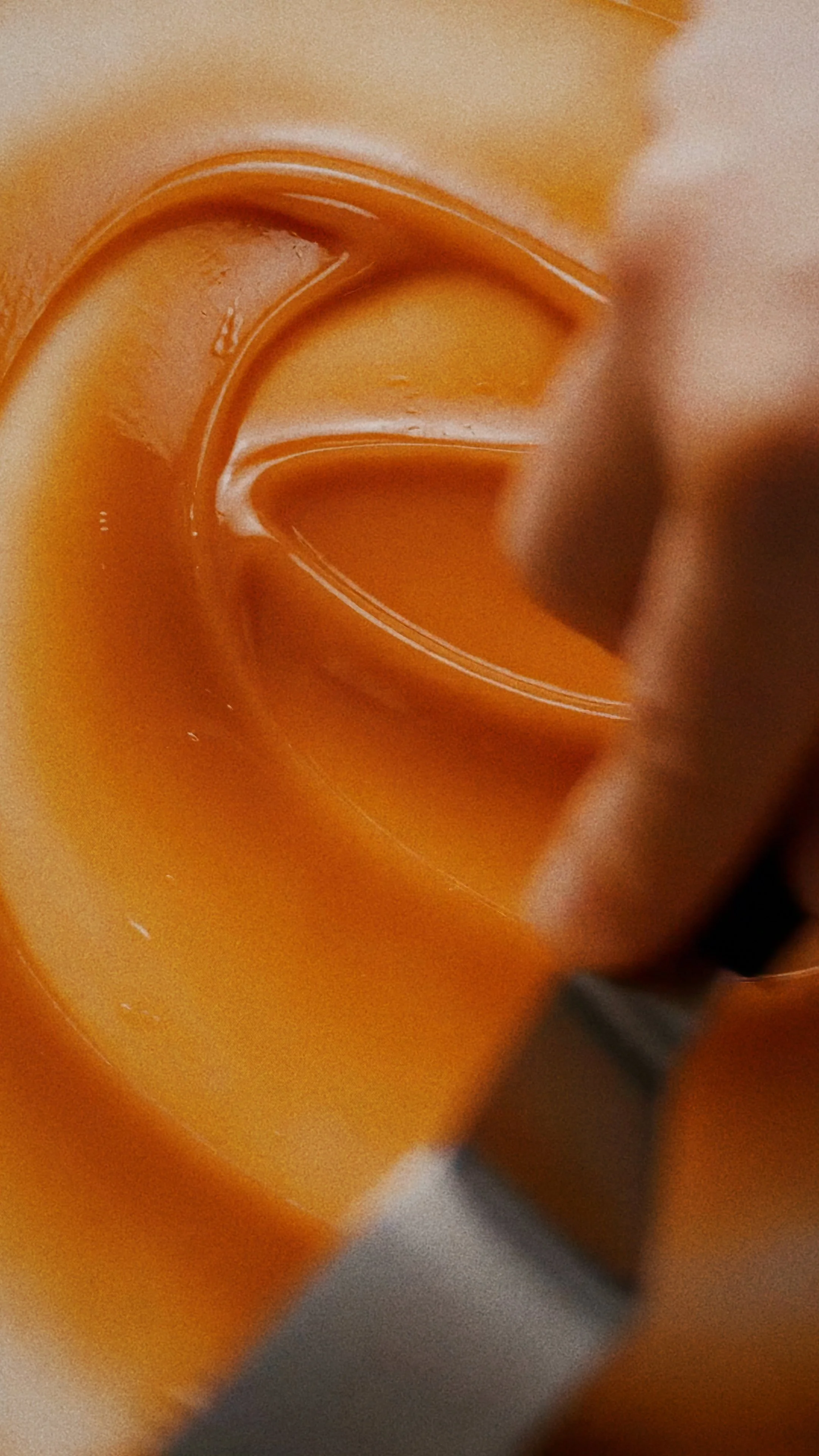 HD-Caramel-LE_Stillsv1__6.1.6.T.jpg