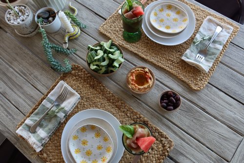 How to Host a Summer Al Fresco Dinner Party