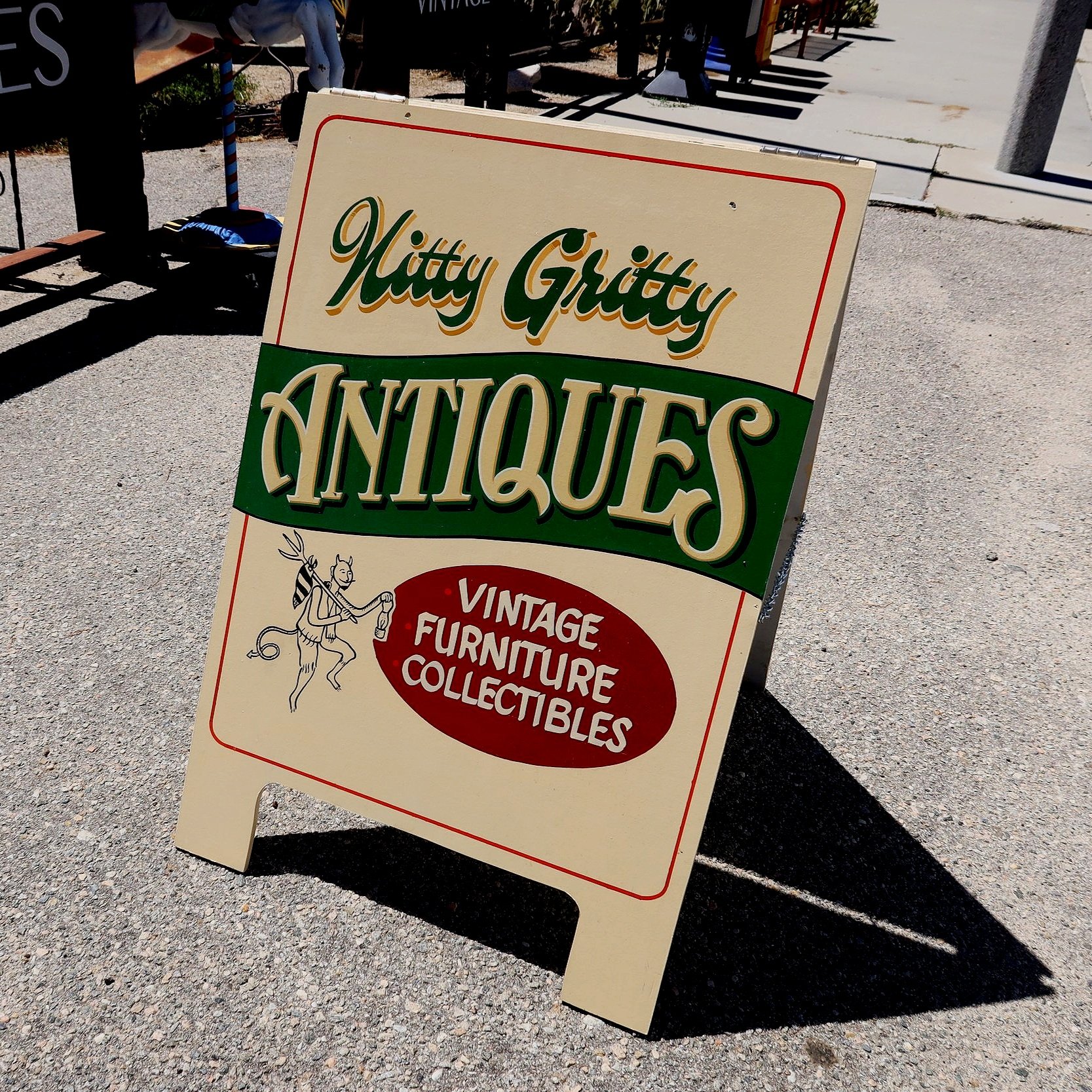 Nitty Gritty Antiques