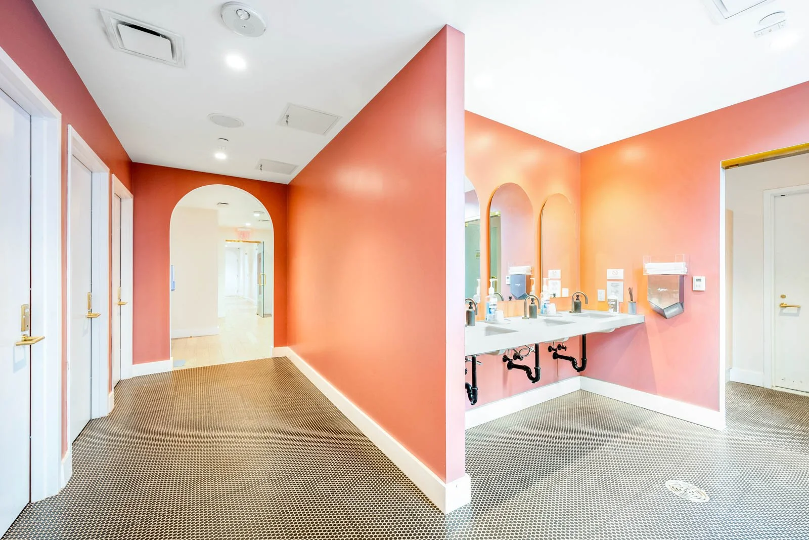 25w39thSt-11thFl_7__web.jpg