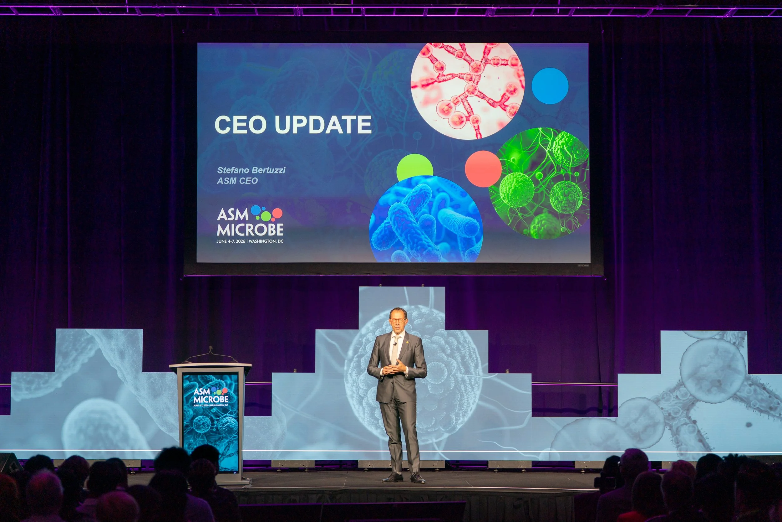 ASM_Microbe2026Ballroom_OpeningSessionJA901338.jpeg