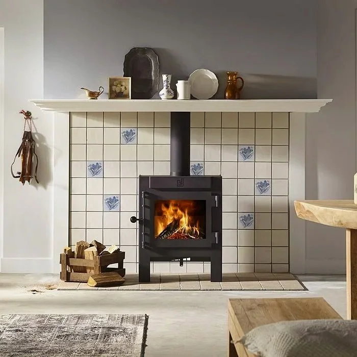 Such a cosy setup with the Dik Geurts Jannik wood stove🤩

@dru_fires 

#arundel #logburner #woodburner #stove #electric #gas #pellet #bioethanol #dikgeurts #drufires #classicmantels #sussex #southeastengland #london