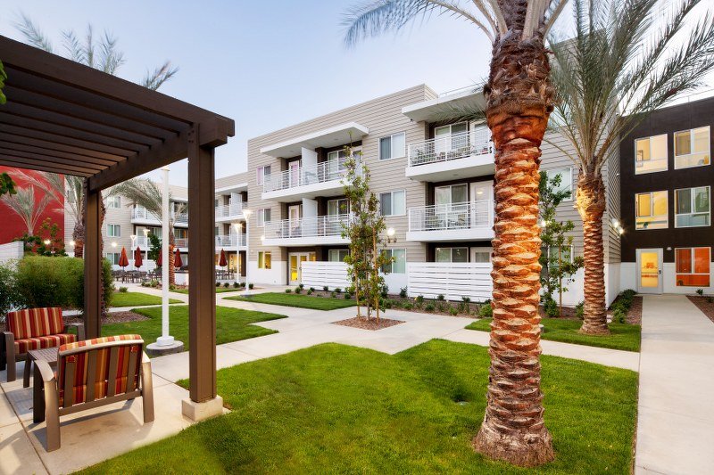METRO AT COMPTON SENIOR APPARTMENTS