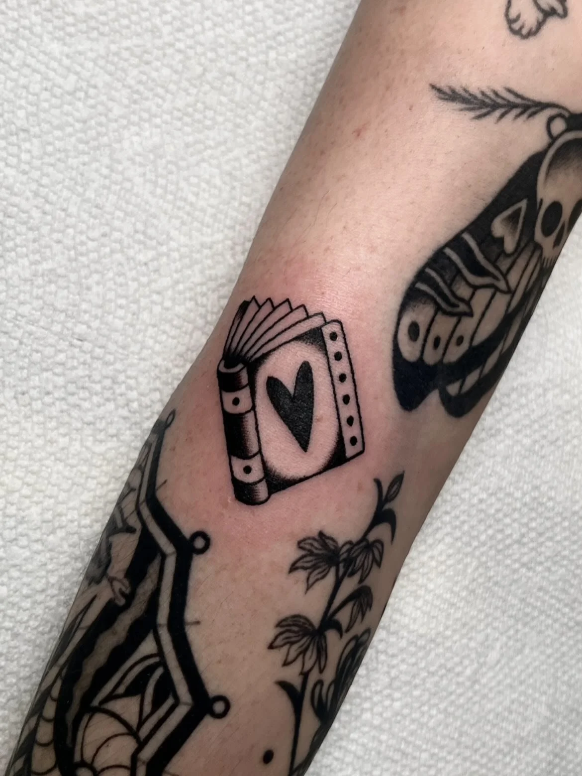 A few tattoos living in my phone rent free 💖