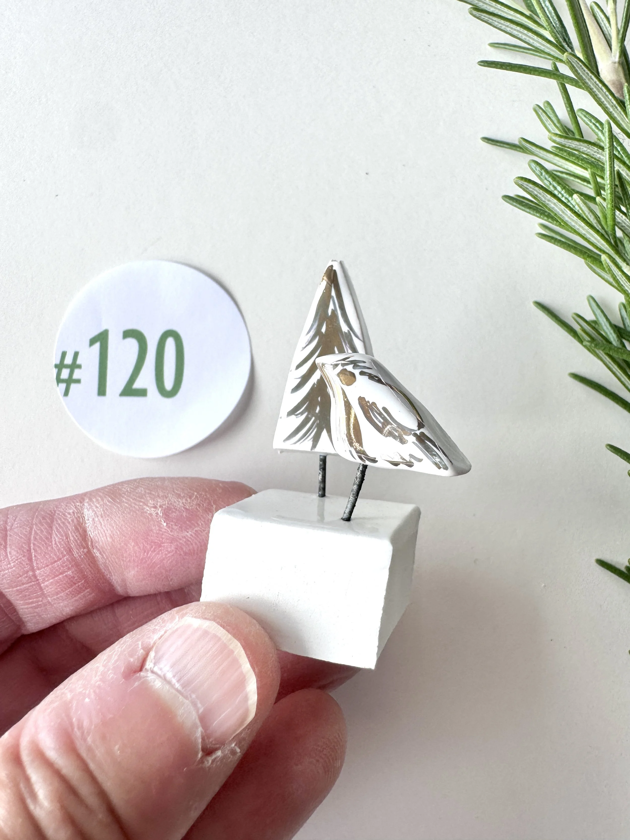 Robin Fir Gold Lustre ornament #120