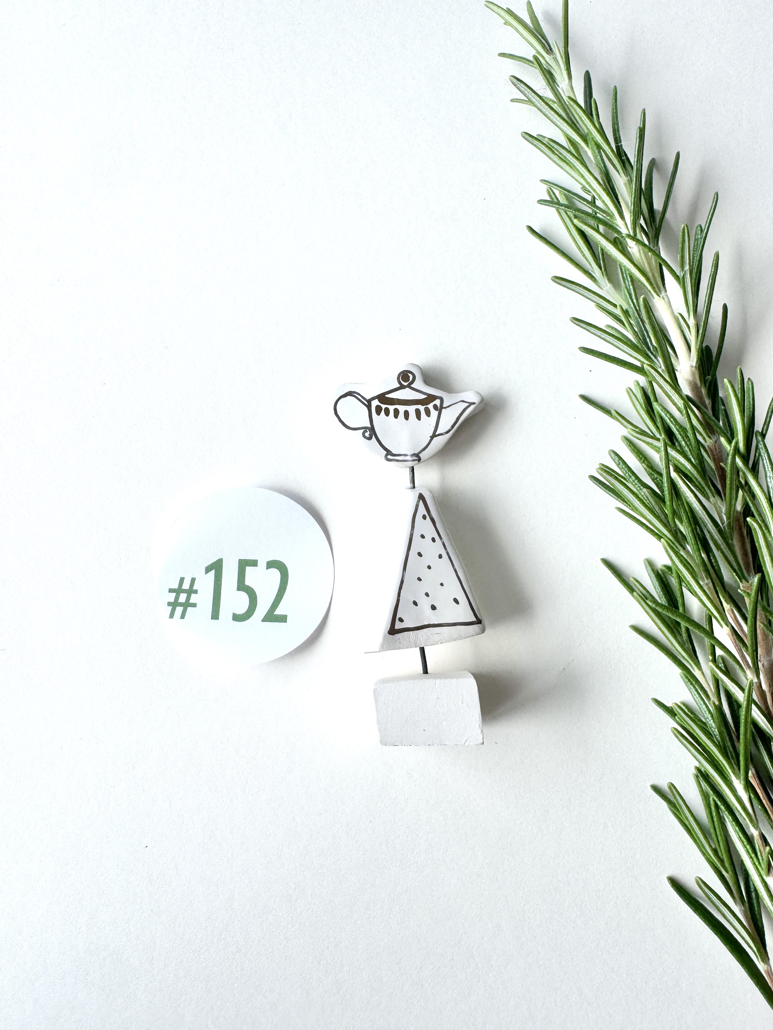 Dot Teapot Xmas Gold Lustre #152