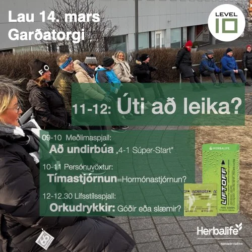 Úti að leika og margt fleira