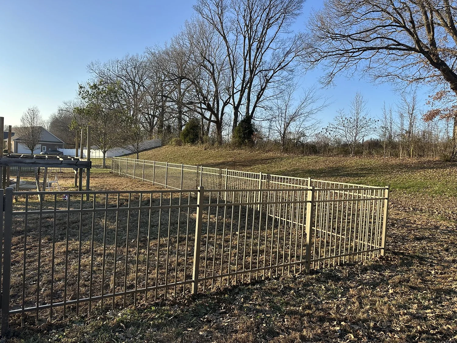 heritage-fence-commercial-residential-paducah-murray-benton-draffenvile-kentucky-aluminum-fencing-22.jpeg