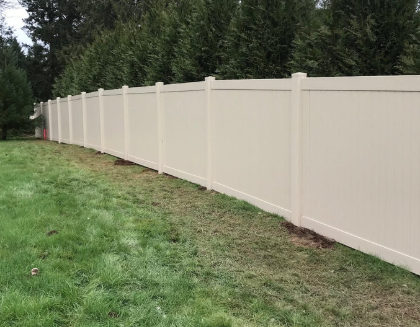 heritage-fence-commercial-residential-paducah-murray-benton-draffenvile-kentucky-vinyl-fencing-18.png