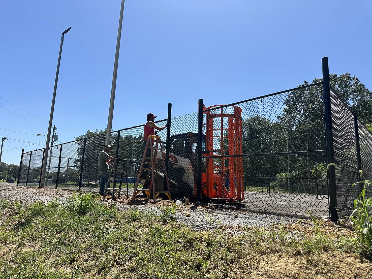 heritage-fence-commercial-residential-paducah-murray-benton-draffenvile-kentucky-chain-link-fencing-3.jpeg