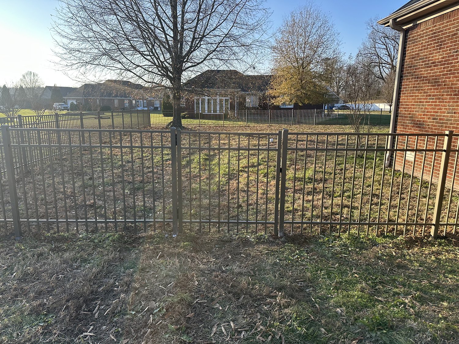 heritage-fence-commercial-residential-paducah-murray-benton-draffenvile-kentucky-aluminum-fencing-25.jpeg