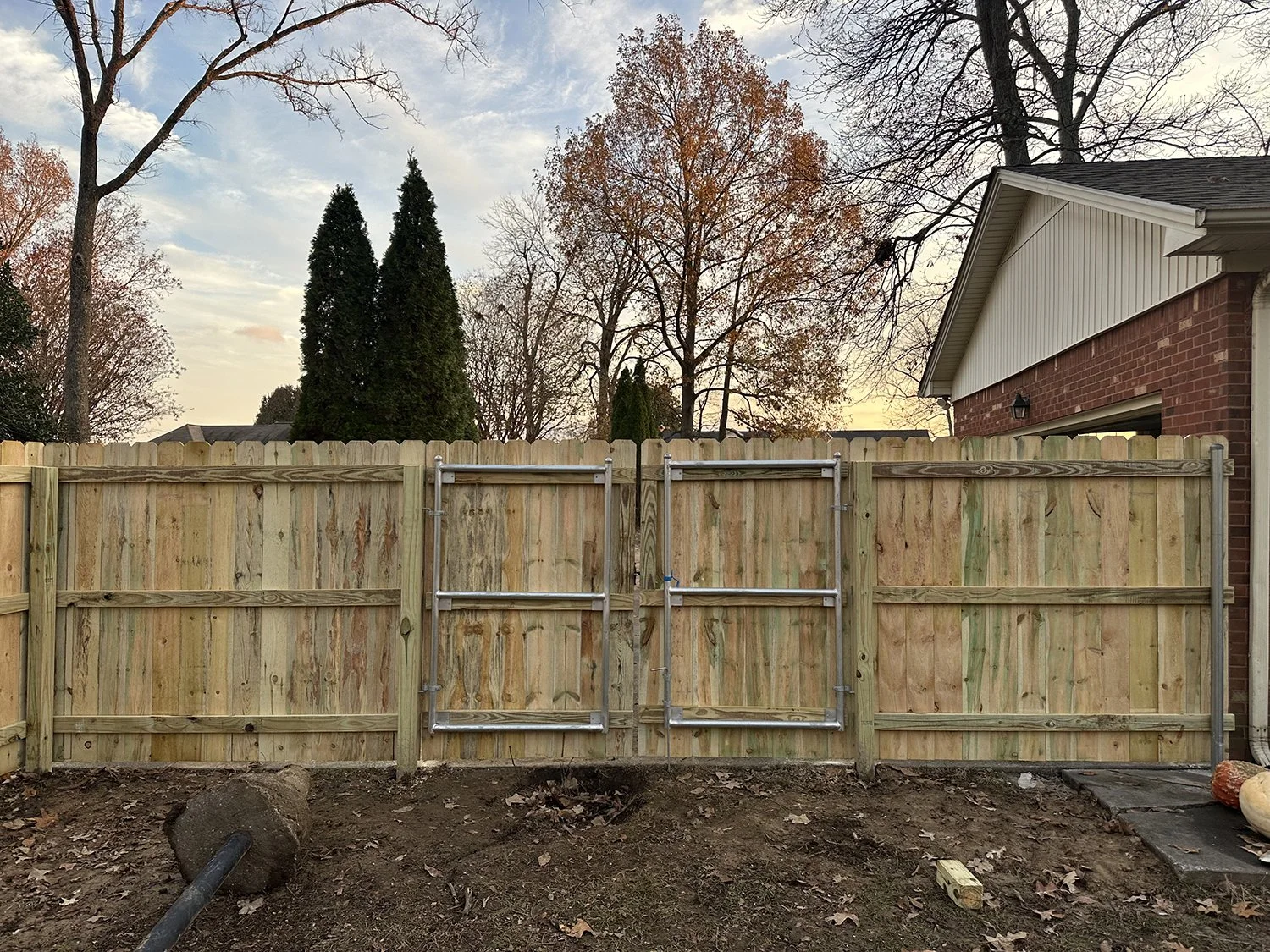 heritage-fence-commercial-residential-paducah-murray-benton-draffenvile-kentucky-wood-fencing-25.jpg