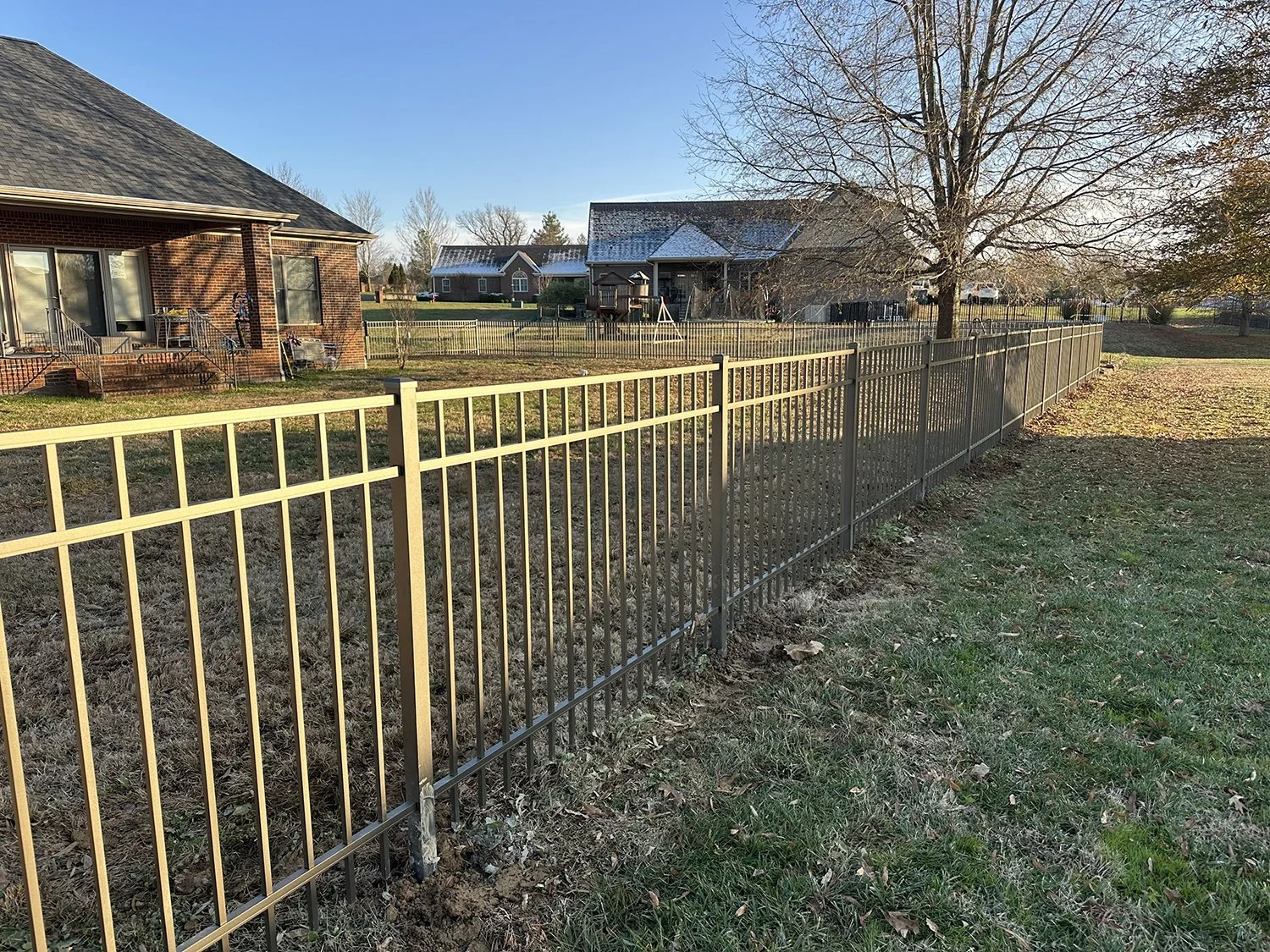 heritage-fence-commercial-residential-paducah-murray-benton-draffenvile-kentucky-aluminum-fencing-23.jpeg