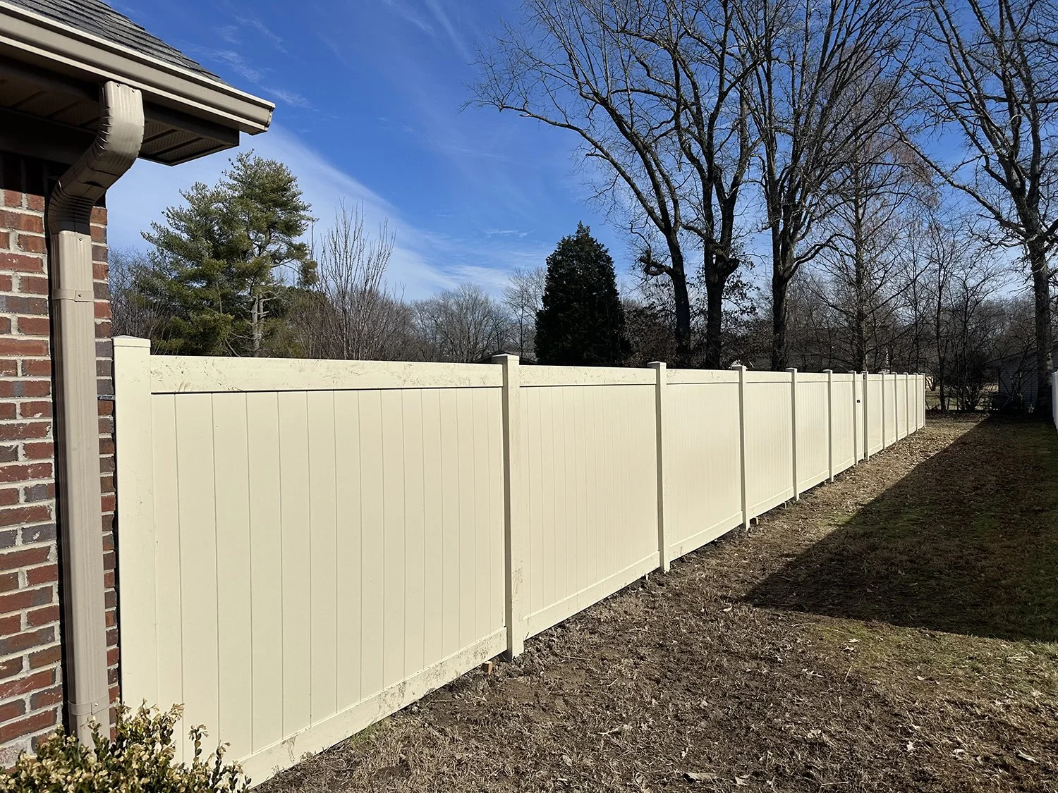 heritage-fence-commercial-residential-paducah-murray-benton-draffenvile-kentucky-vinyl-fencing-6.jpeg