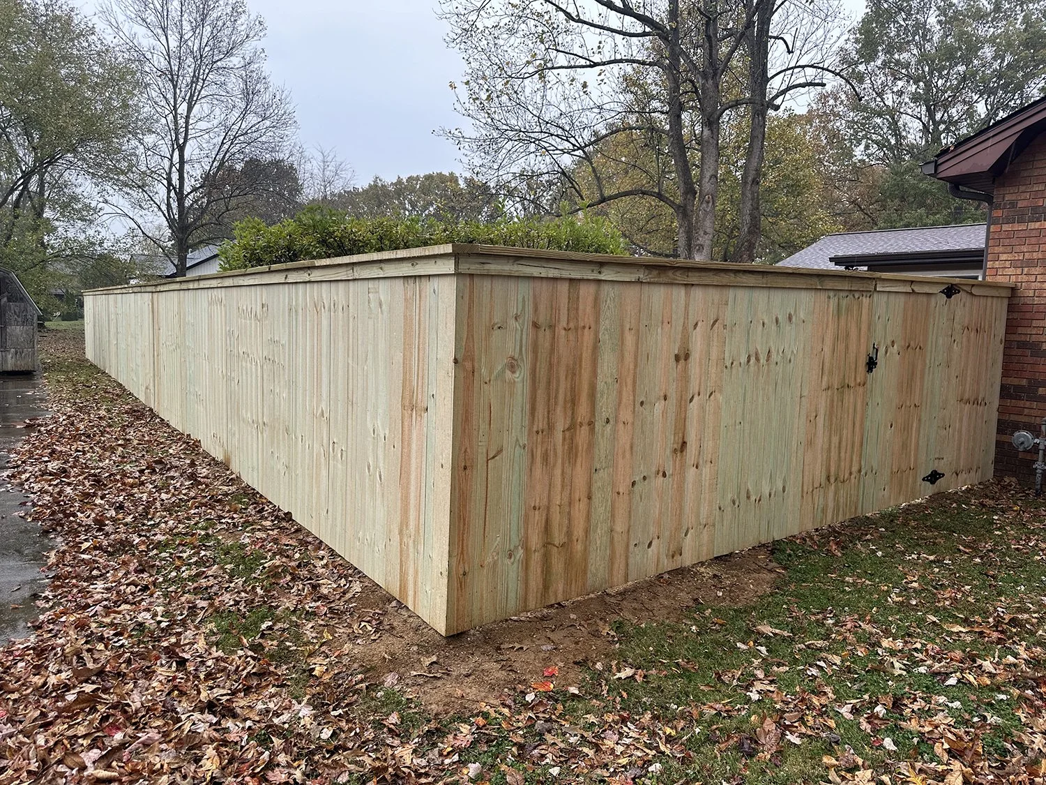 heritage-fence-commercial-residential-paducah-murray-benton-draffenvile-kentucky-wood-fencing-18.jpg