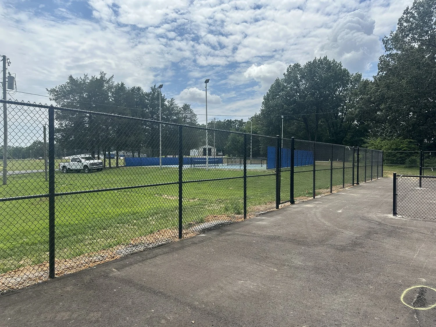 heritage-fence-commercial-residential-paducah-murray-benton-draffenvile-kentucky-chain-link-fencing-15.jpg