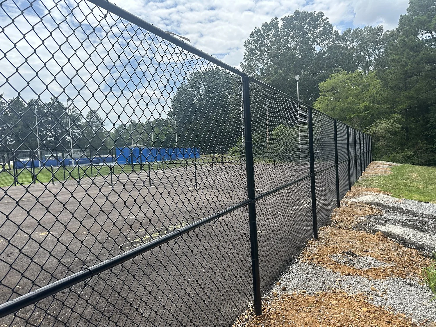 heritage-fence-commercial-residential-paducah-murray-benton-draffenvile-kentucky-chain-link-fencing-14.jpg