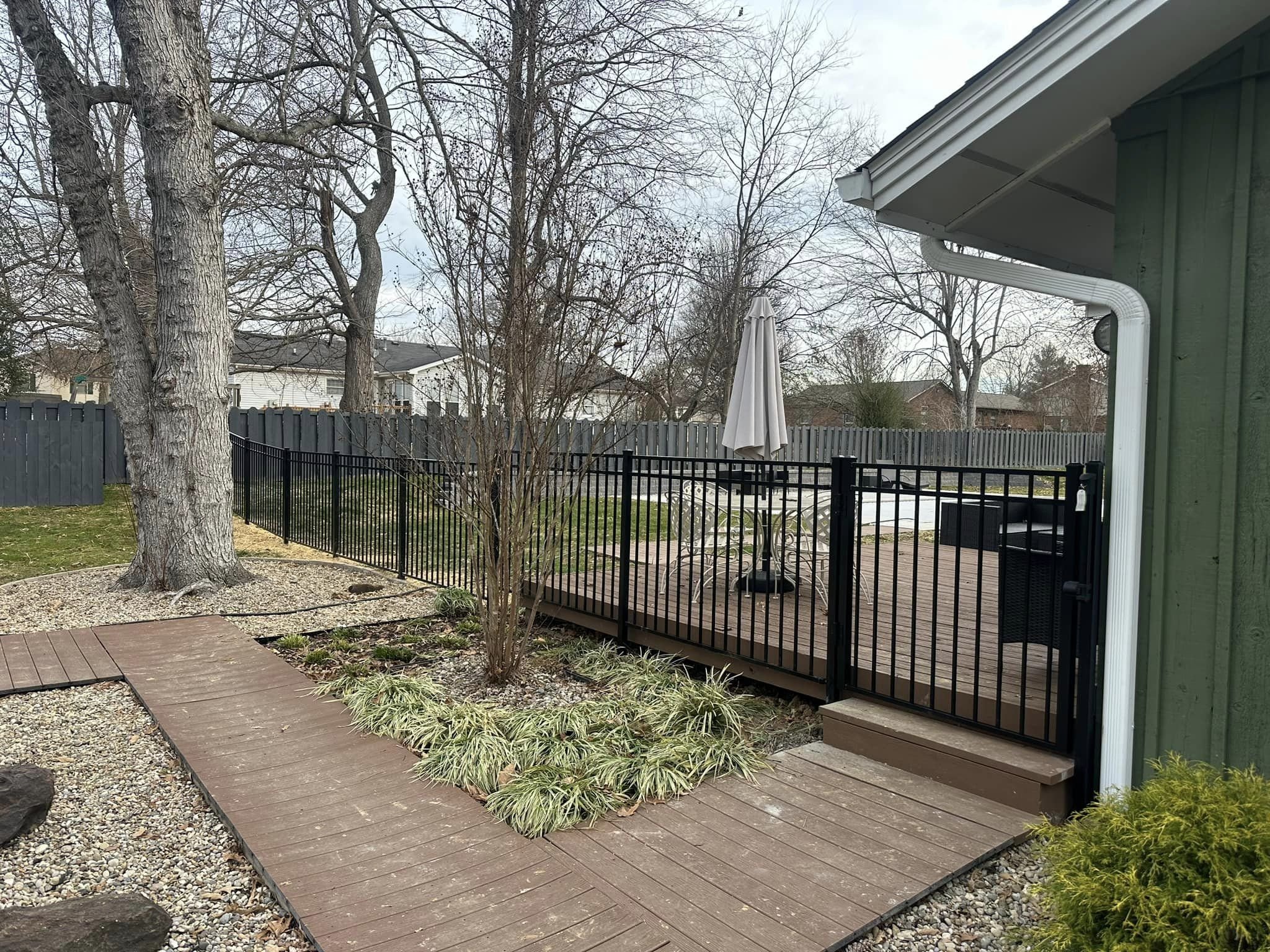 heritage-fence-commercial-residential-paducah-murray-benton-draffenvile-kentucky-aluminum-fencing-4.jpg
