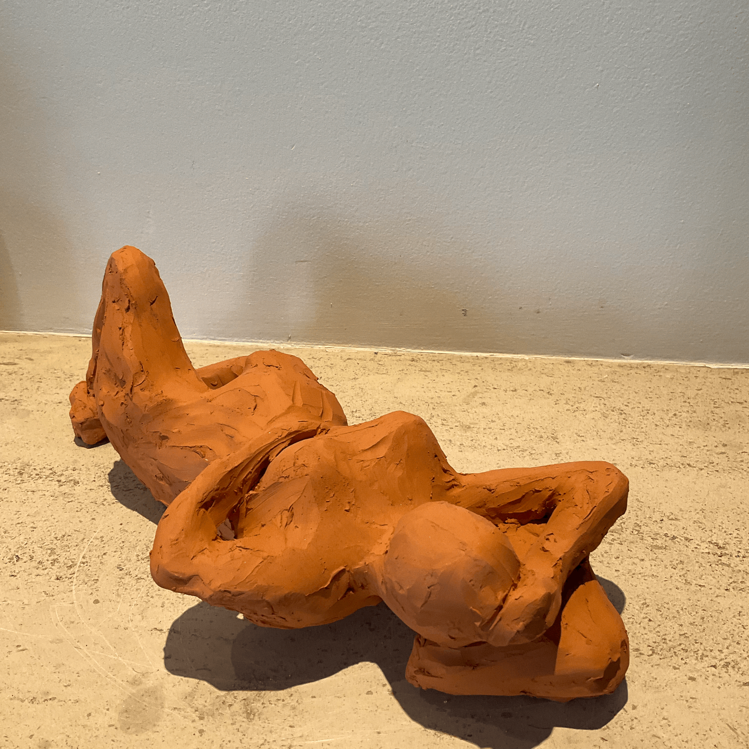 Femme arbre au repos