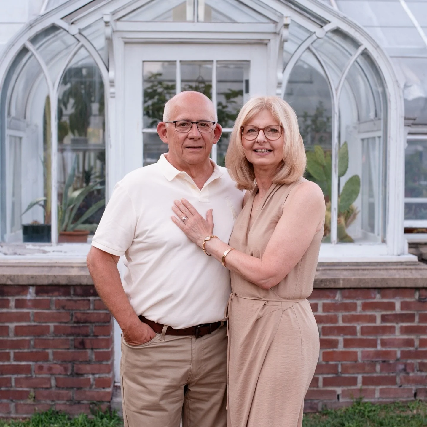 There&rsquo;s something really special about getting everyone together in one place&mdash;especially when life is busy. 

These are the photos that matter more as the years go on. These ones kids grow into. The ones grandparents hold onto. 

And yes&