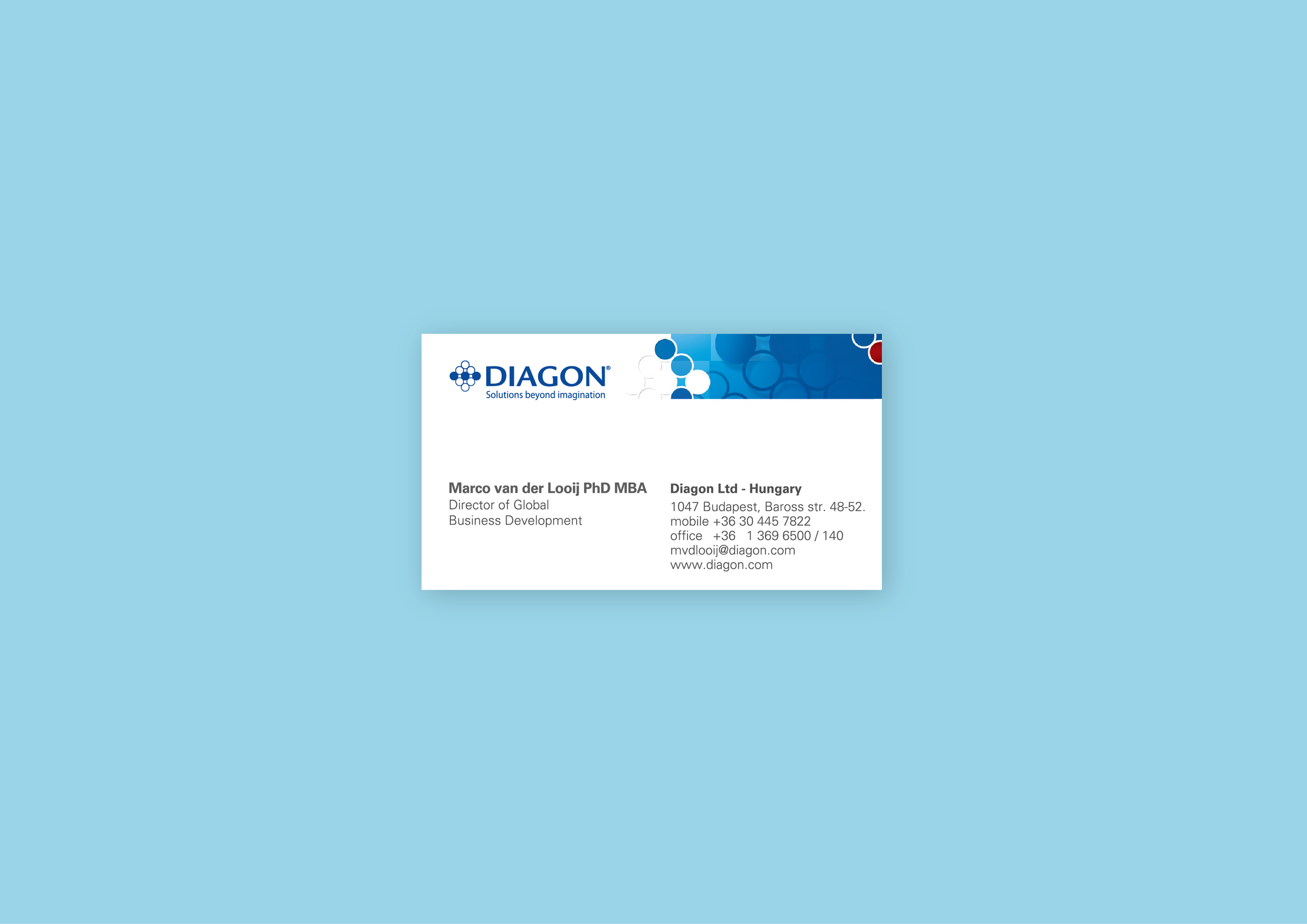 01_NÉVJEGY_MOCKUP_WEB-01.png