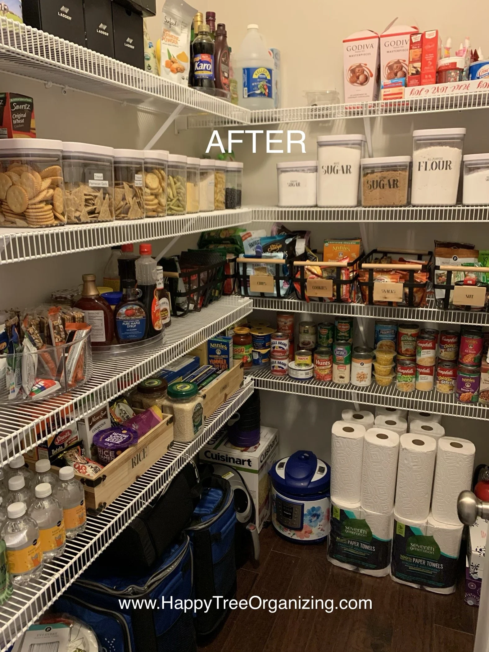 Organized pantry in Decatur, GA with clear labeled containers. ADHD Friendly organizing means that items are organzed and visible on white wire shelves.