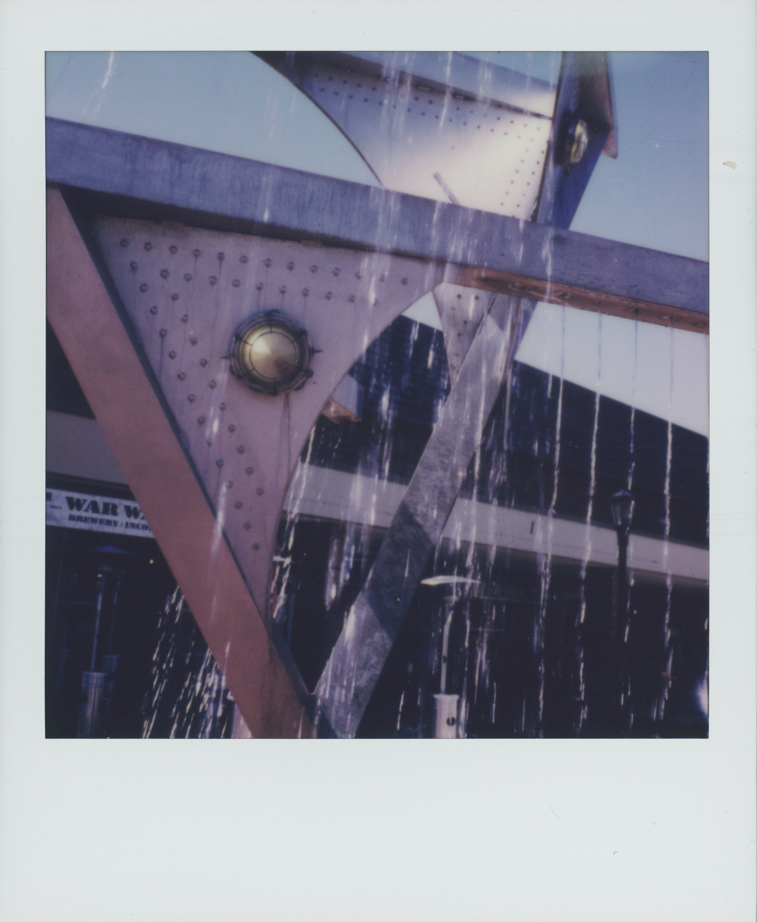 Fountain 1.jpg