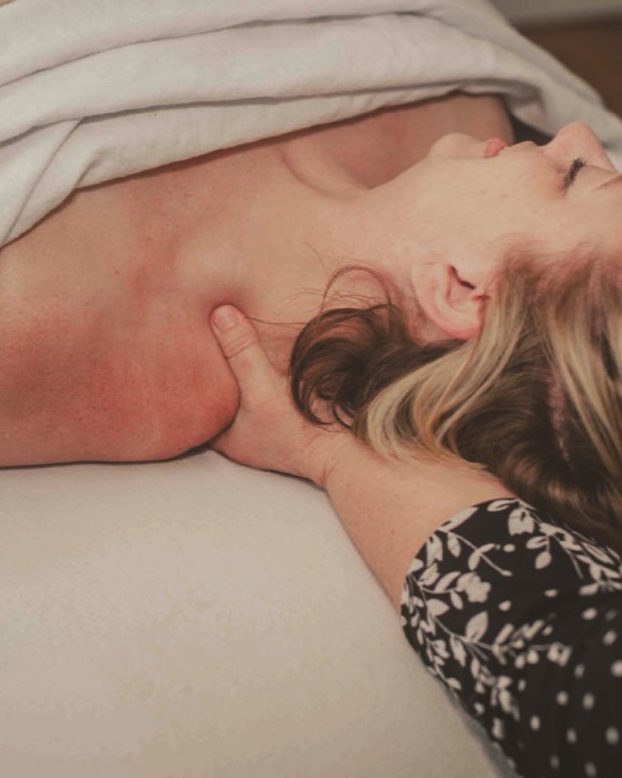 Schedule your appointments for January And February now!
Enjoy the tranquility of a massage.