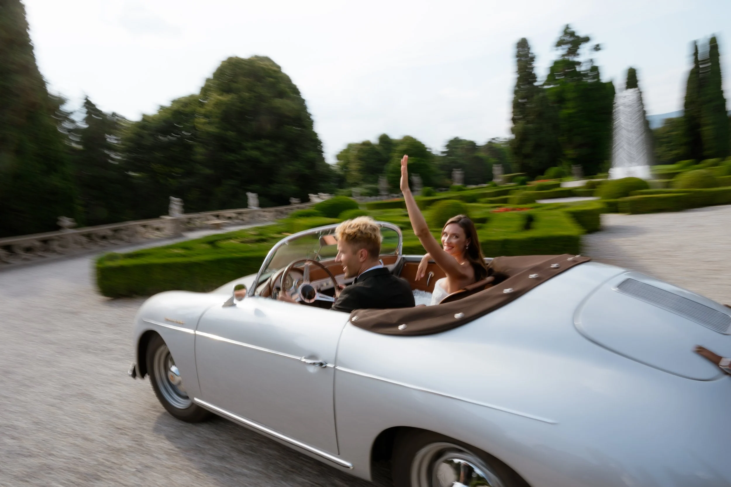 luxury wedding photographer