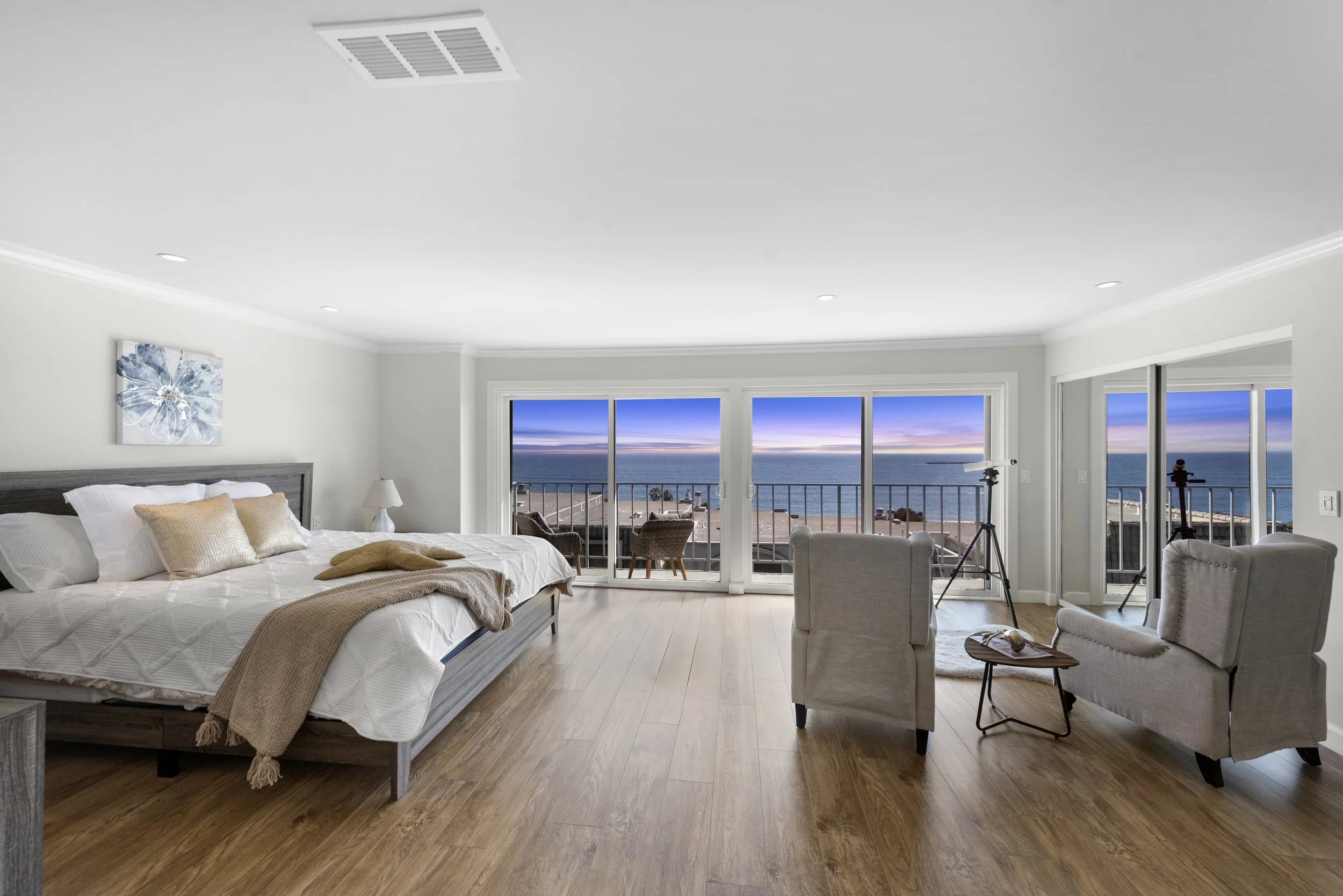 25912 Vista Drive W, Capistrano Beach $1,950,000 (Represented Sellers)