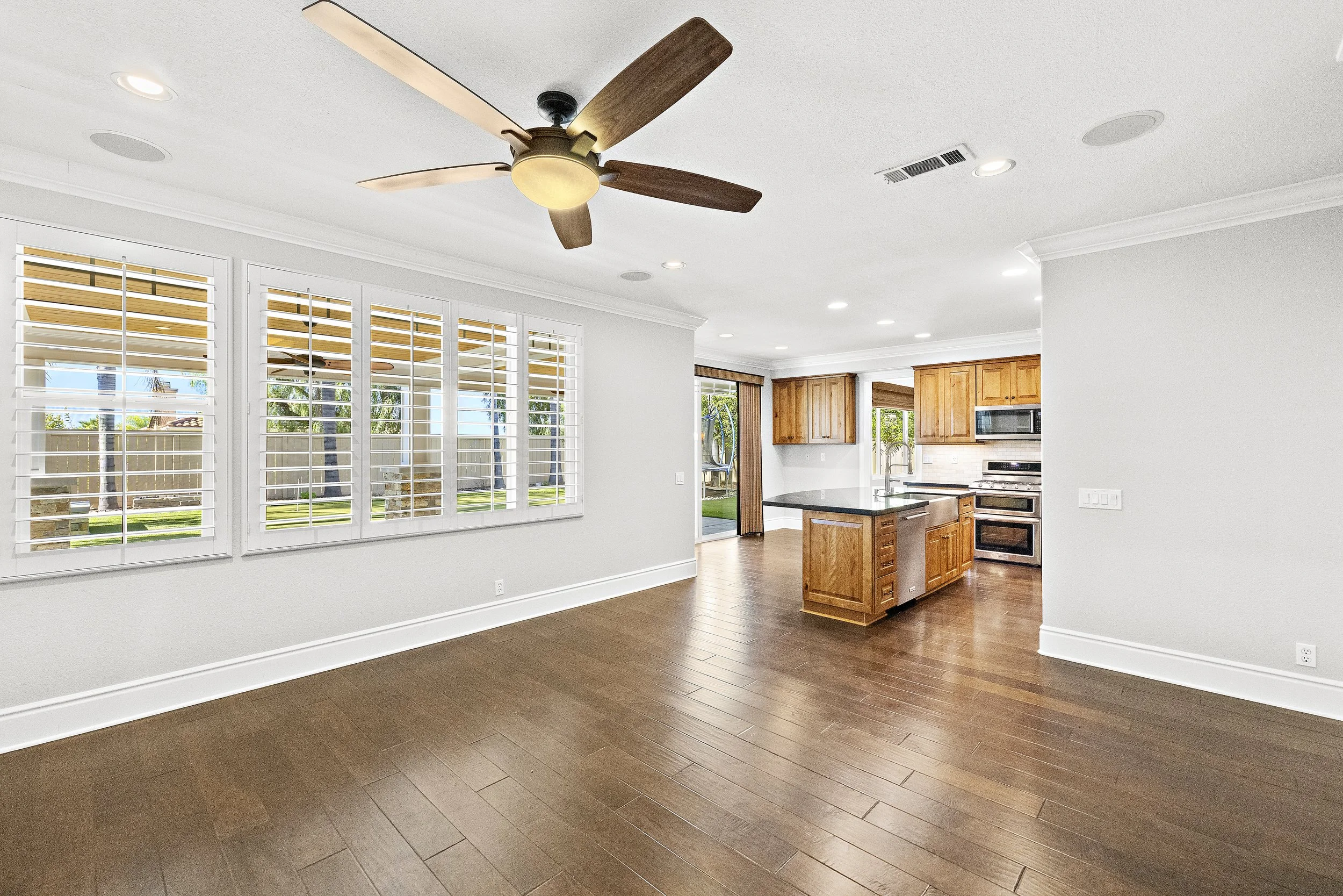 16-print-20841 Mayfair NEW 16.jpg