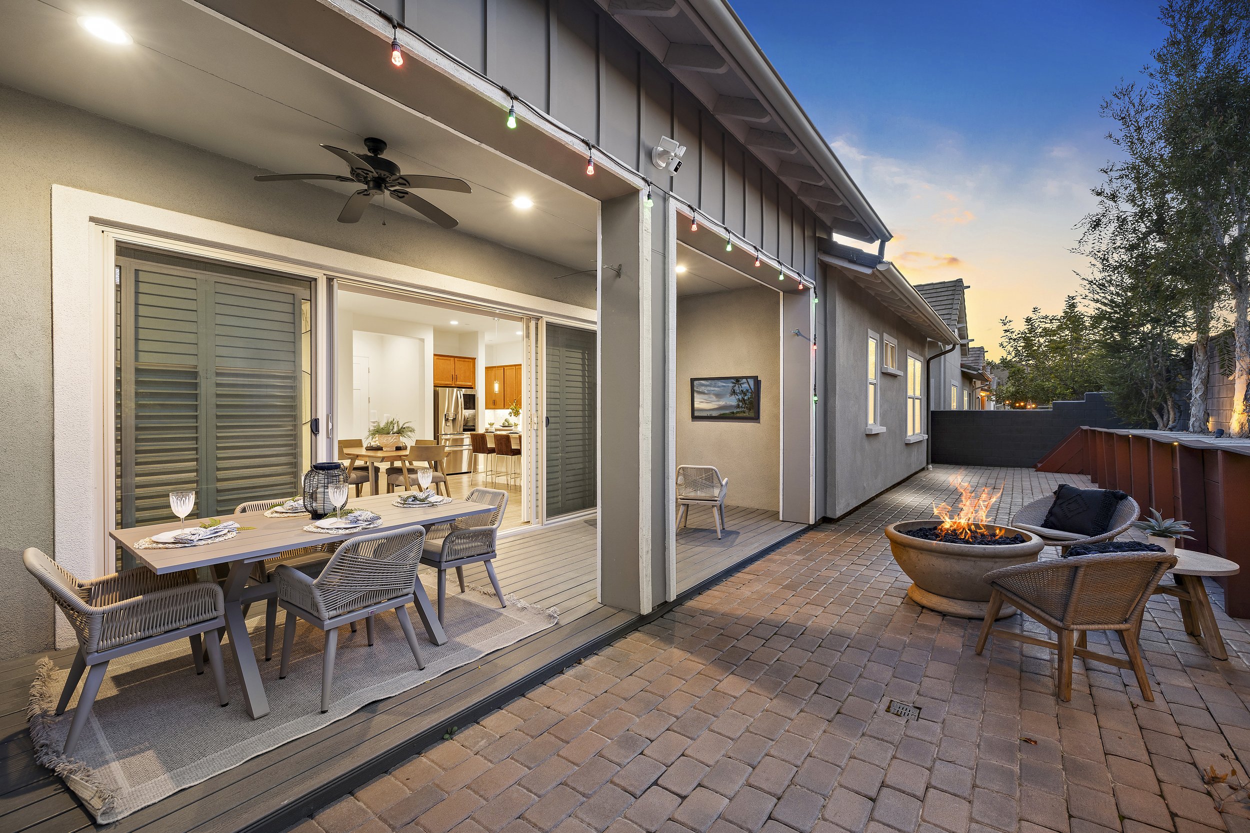 87-print-NEW TWILIGHT 132 Luneta 35.jpg