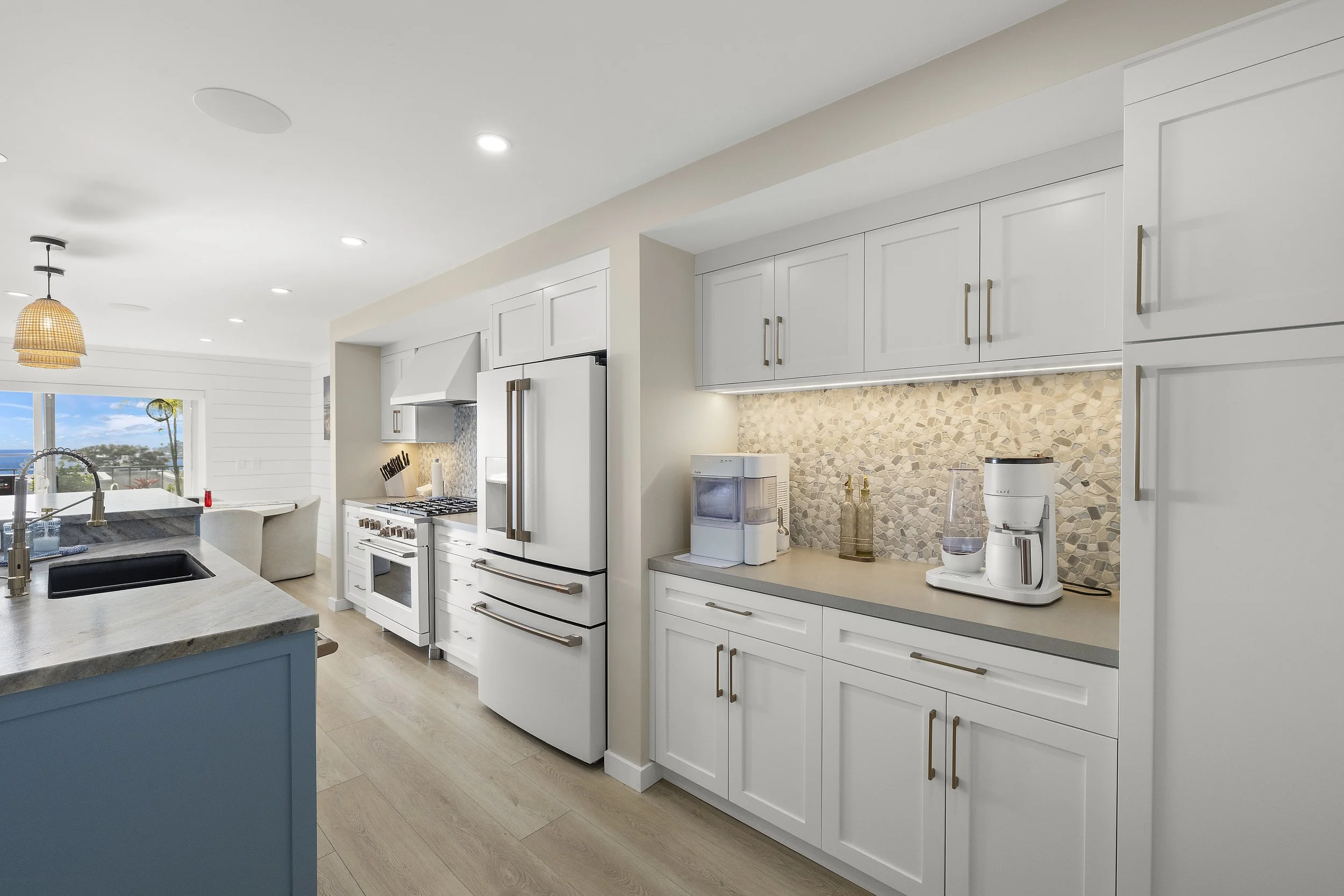 44-print-25862 Vista Dr W 44.jpg