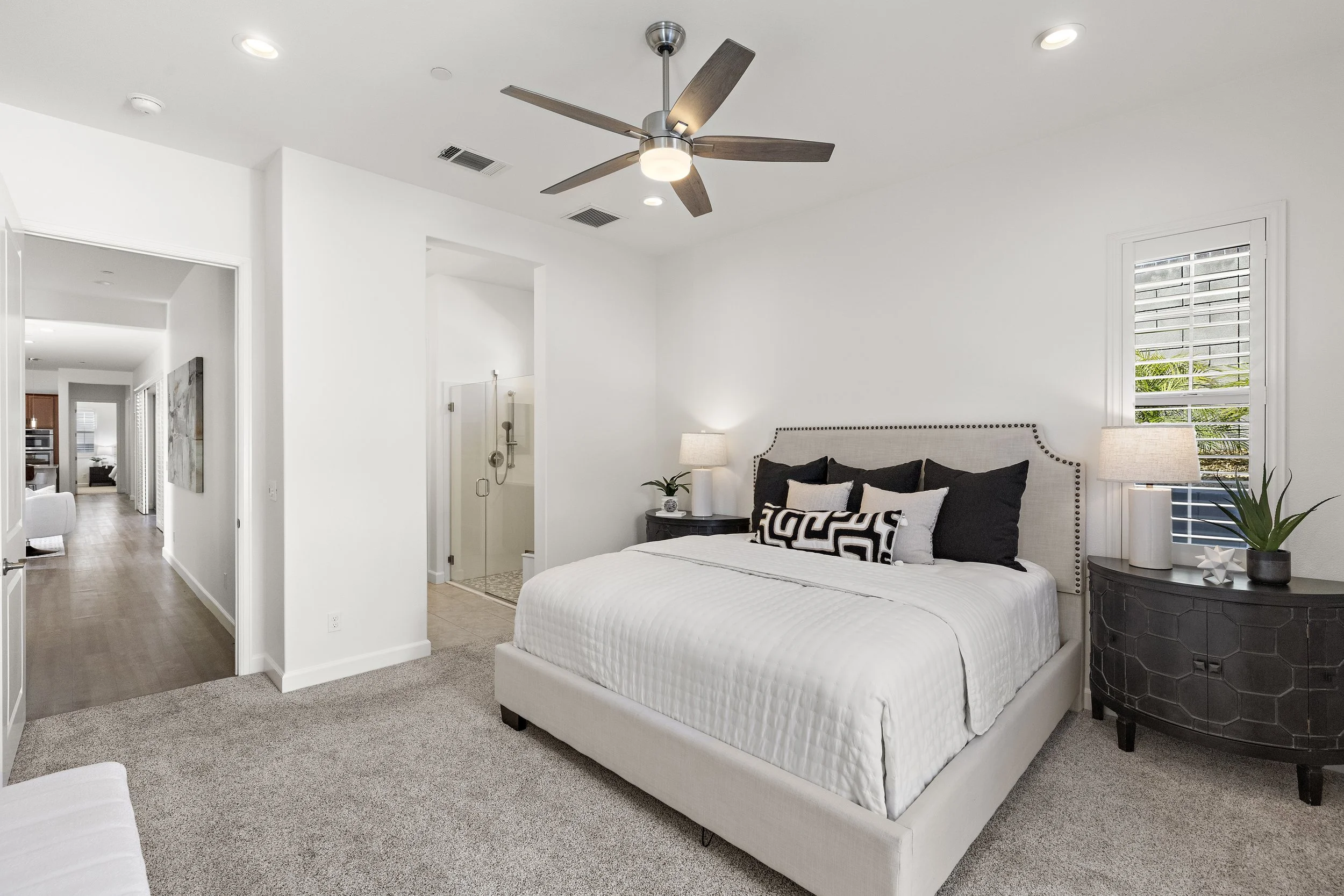 31-print-NEW DAY 132 Luneta 31.jpg