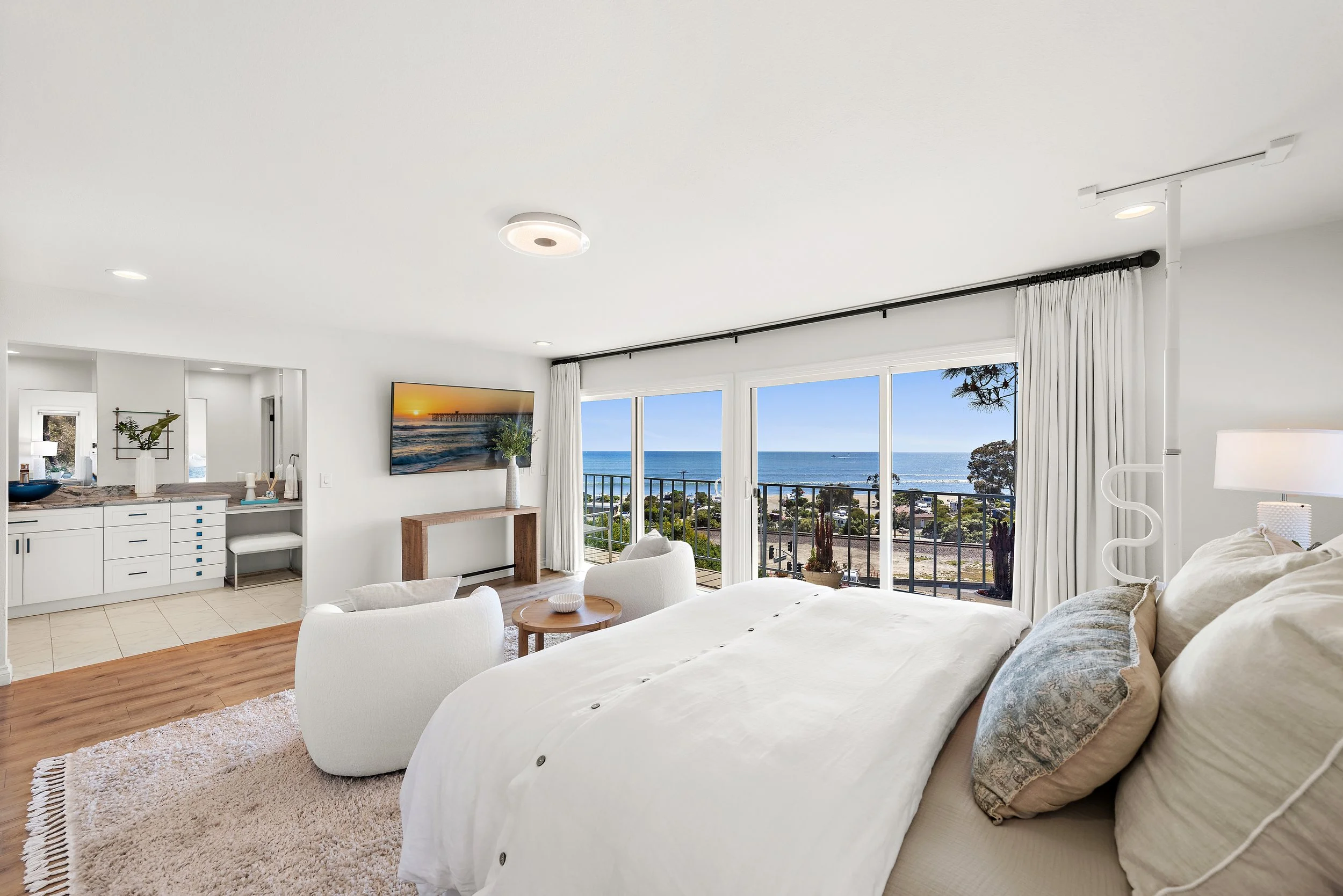 25822 Dana Bluff W, Capistrano Beach $1,850,000 (Represented Sellers)