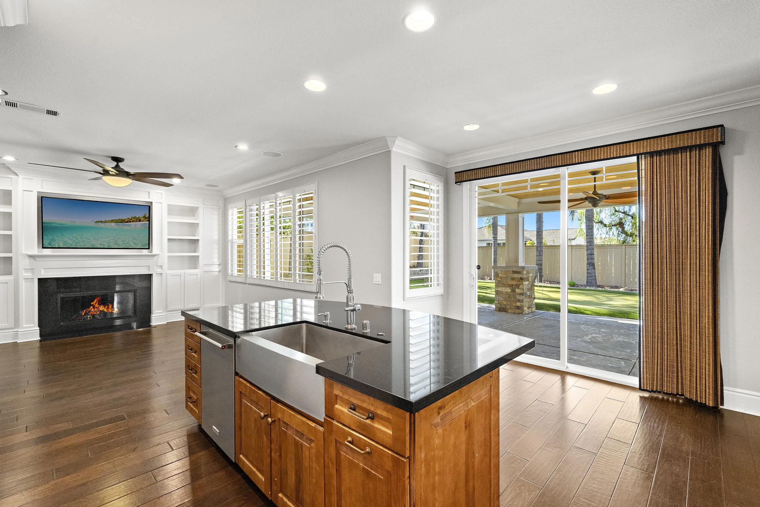 22-print-20841 Mayfair NEW 22.jpg