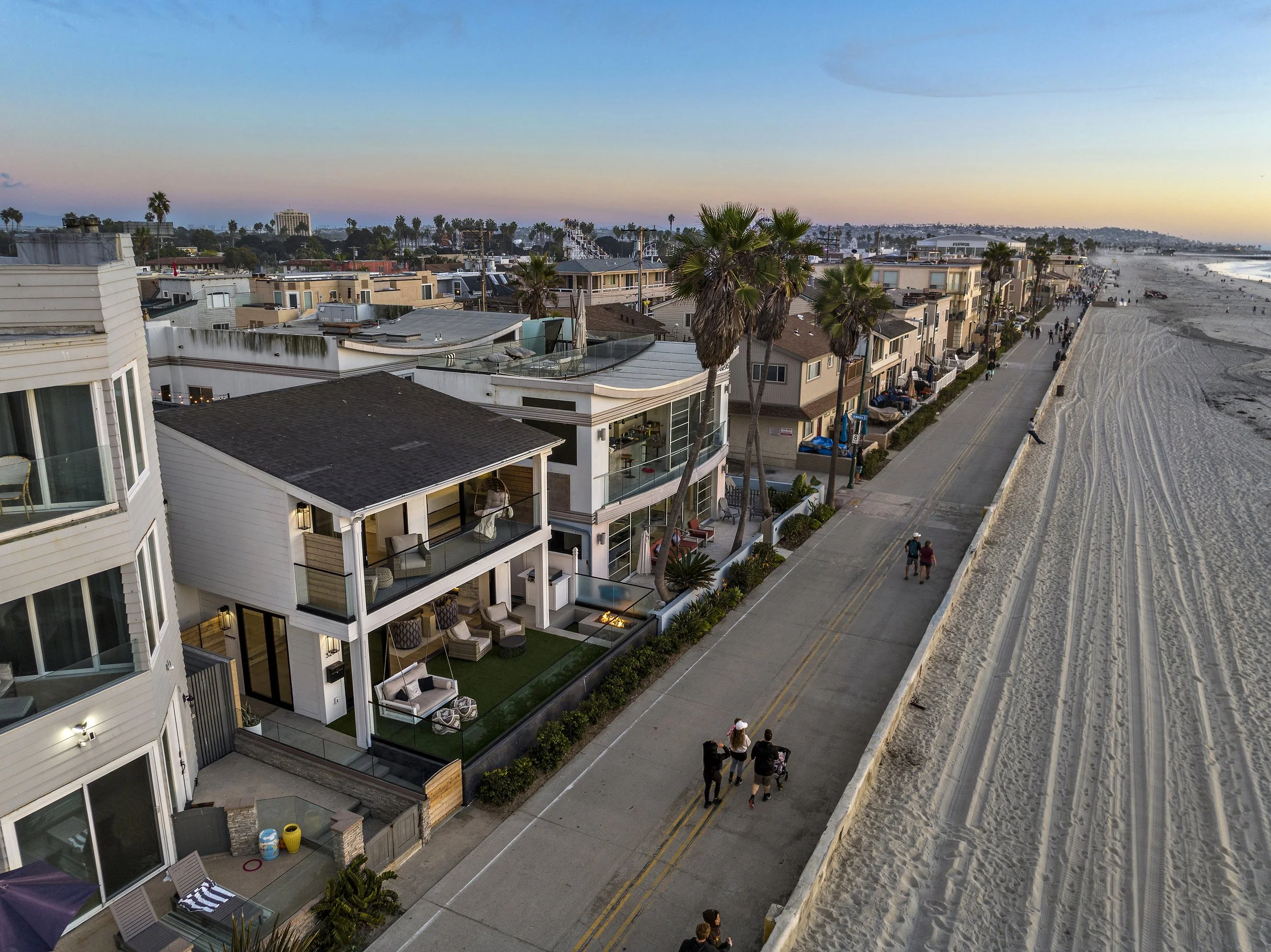135-print-3281 Ocean Front TWILIGHT (48).jpg