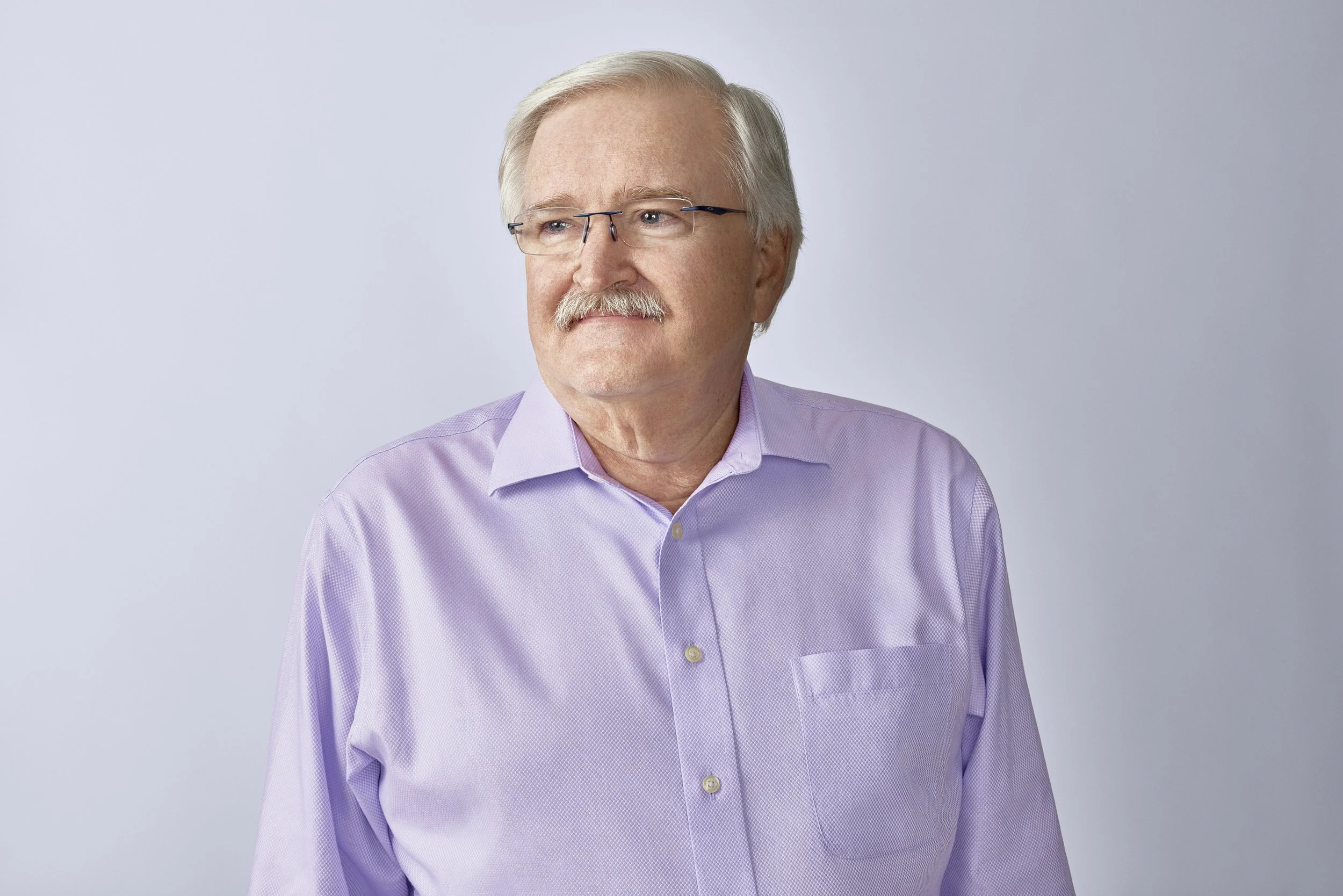 A professional headshot photographed for RWE in collaboration with Axel Springer for a magazine cover. Pictured is RWE Executive, Kevin Gresham