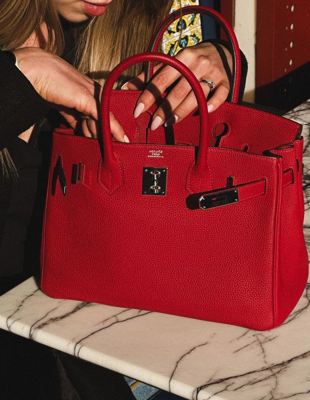 If you love Louis, you&rsquo;ll love the Hermes x Birkin Bags &amp; you&rsquo;re going to love our next client: @hermes resellers showroom - off Fig - available for purchase online &amp; soon in person showroom with finger scan. xx 💋✨ ICONIC. 

Offi