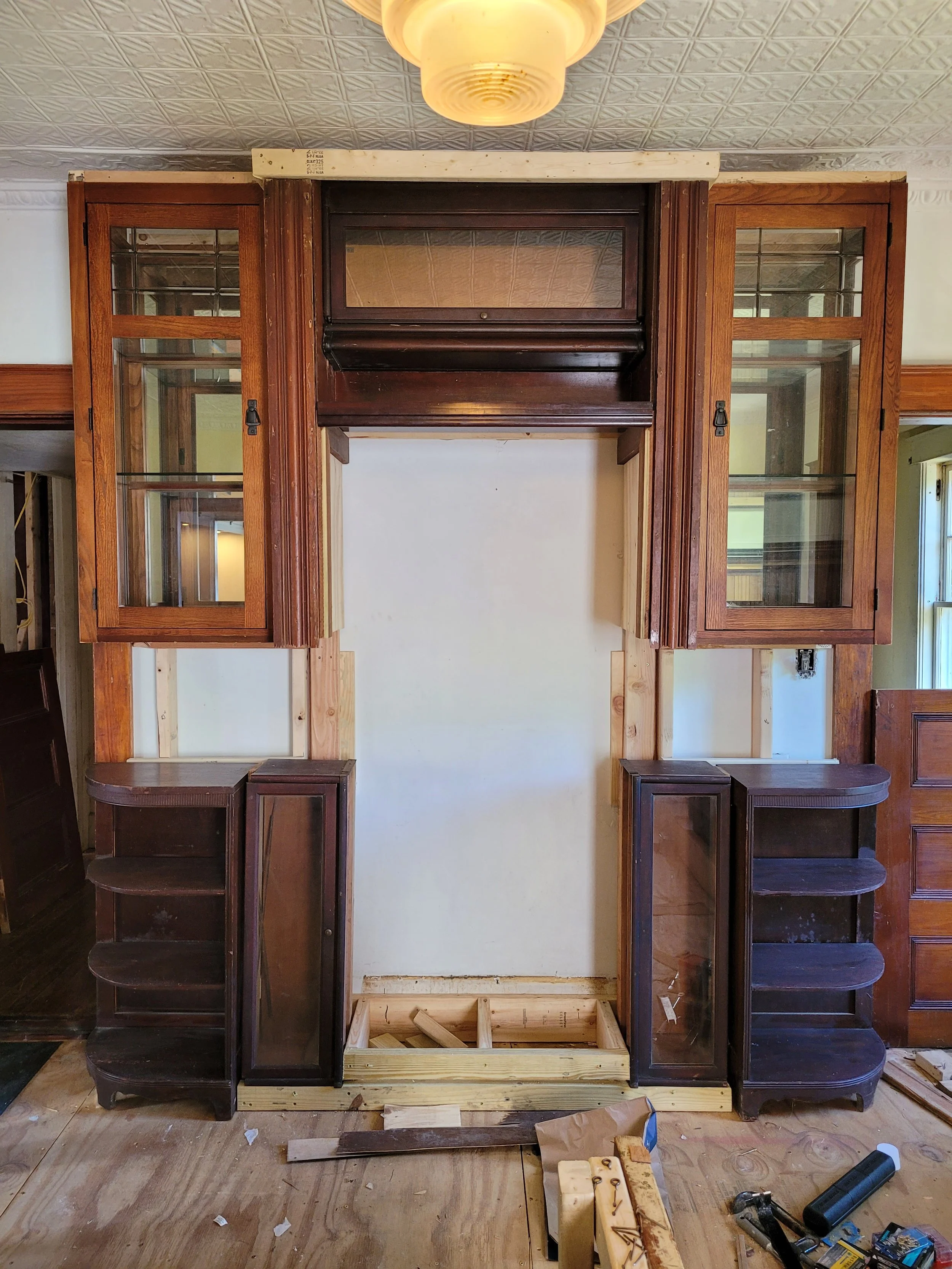 Custom Kitchen Cabinets