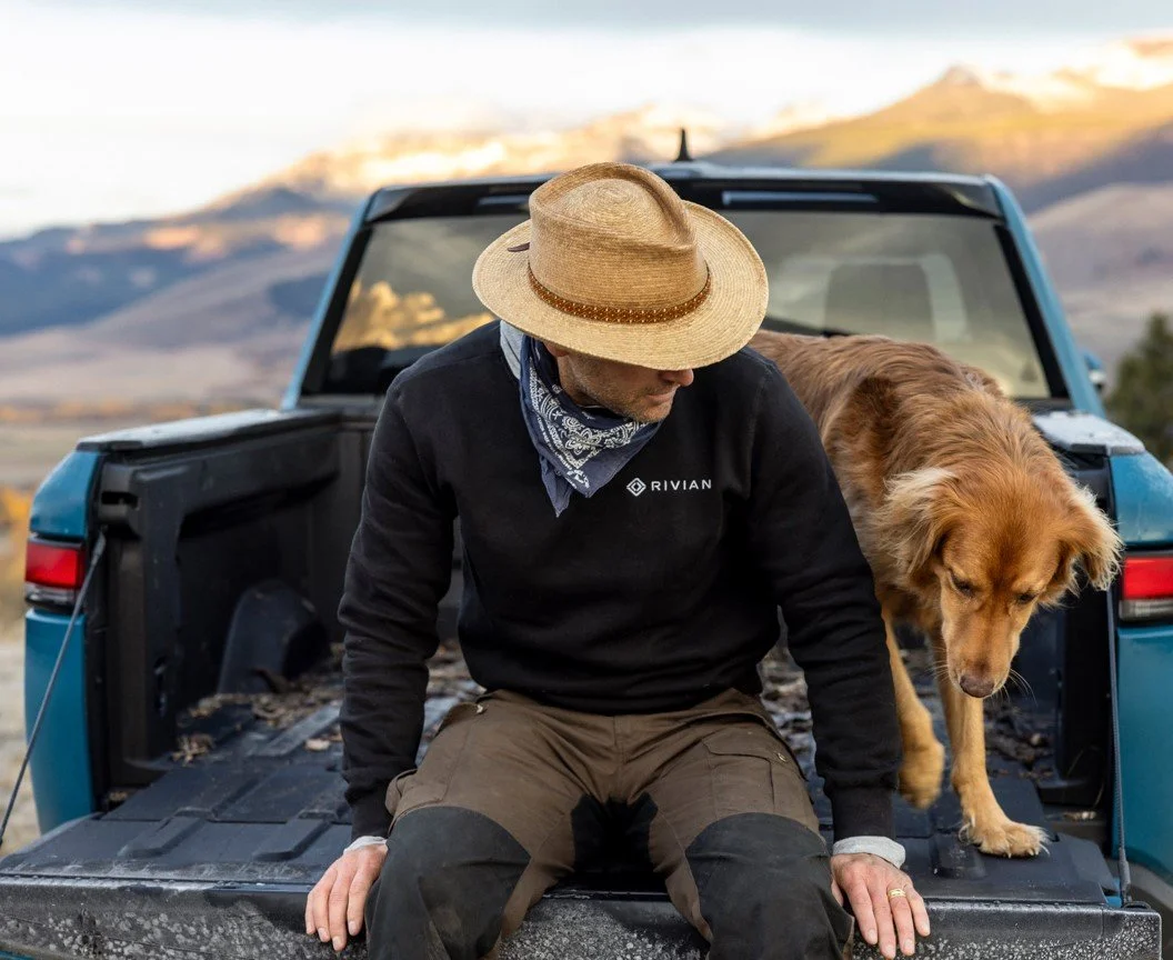 Rivian_ Pullover_ Black 3.jpg