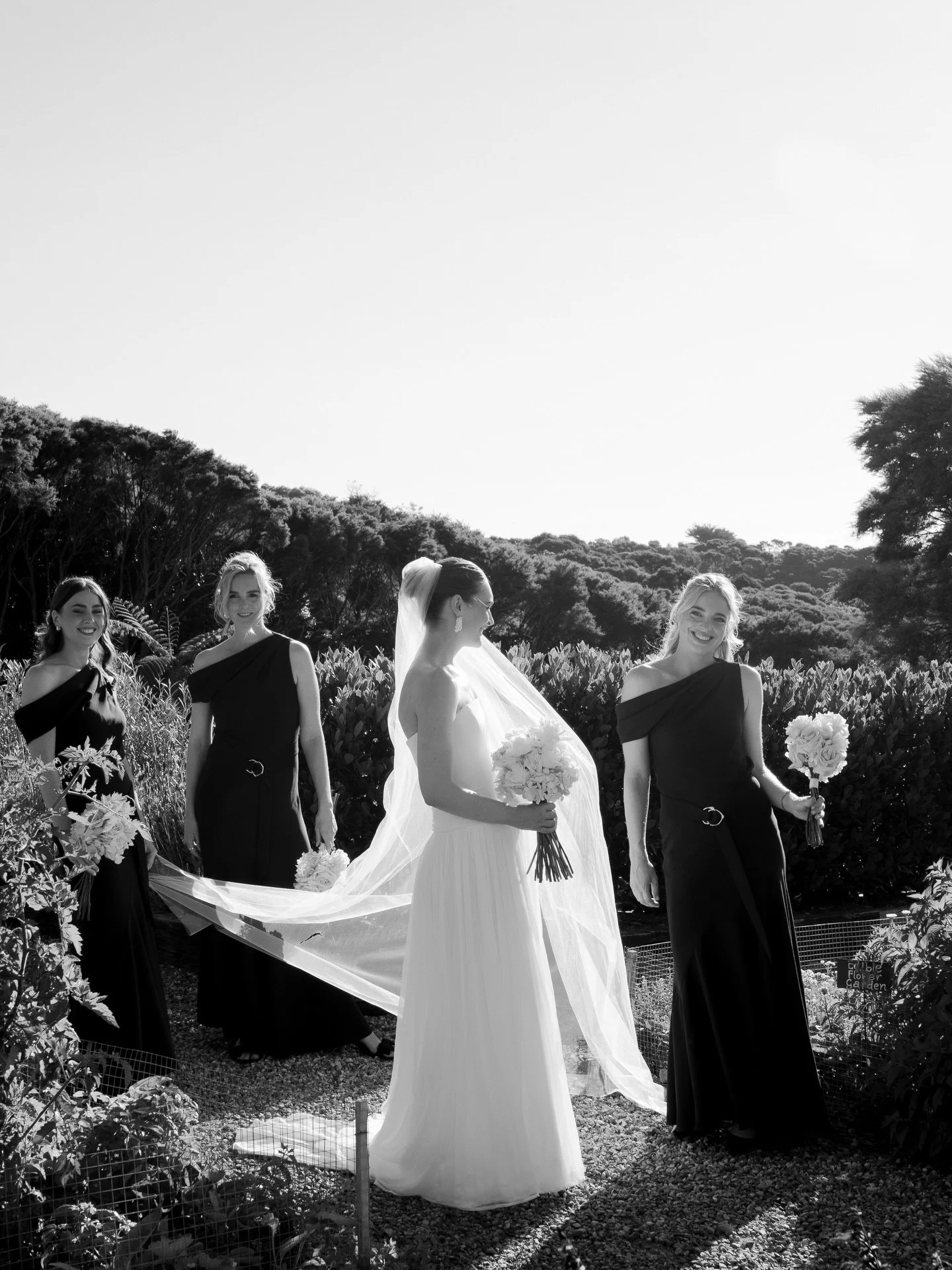 Dream girl Sydney and her beautiful bridesmaids 🖤