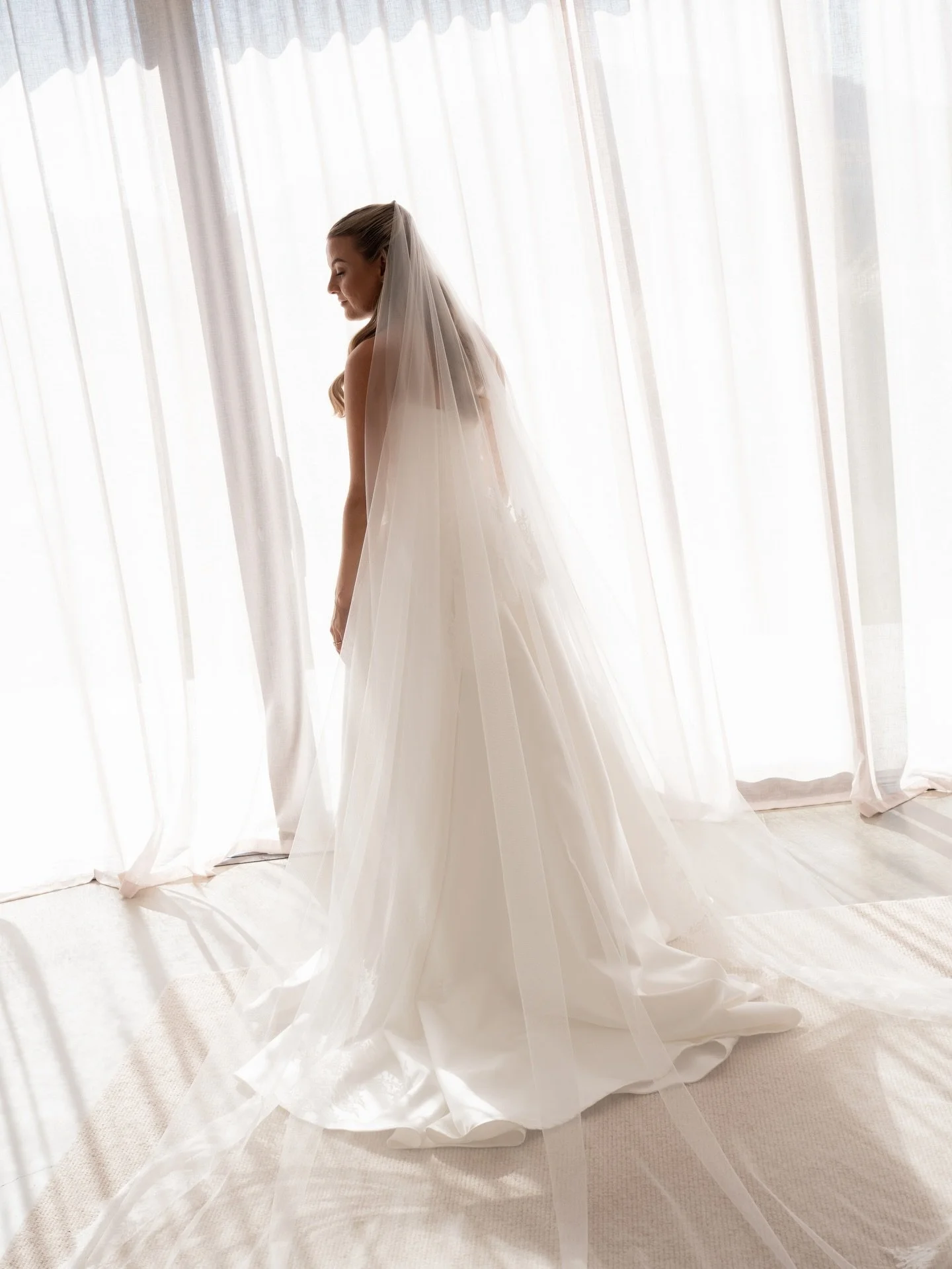 One of our favourite moments of the day, seeing all of the carefully curated details finally come together for the special day ❣️